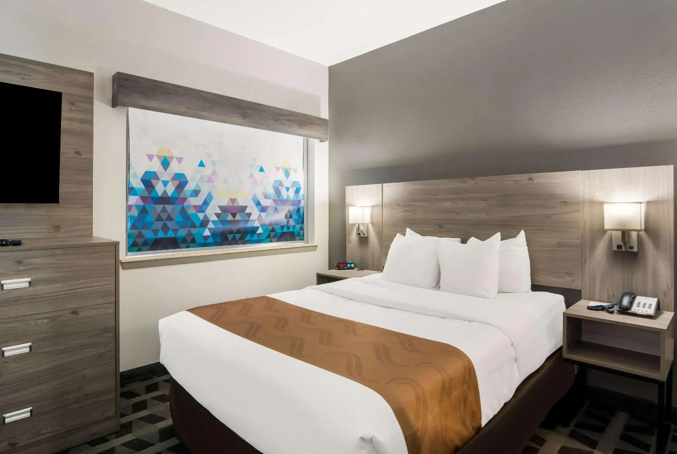 Bedroom, Bed in Quality Inn & Suites Waco North