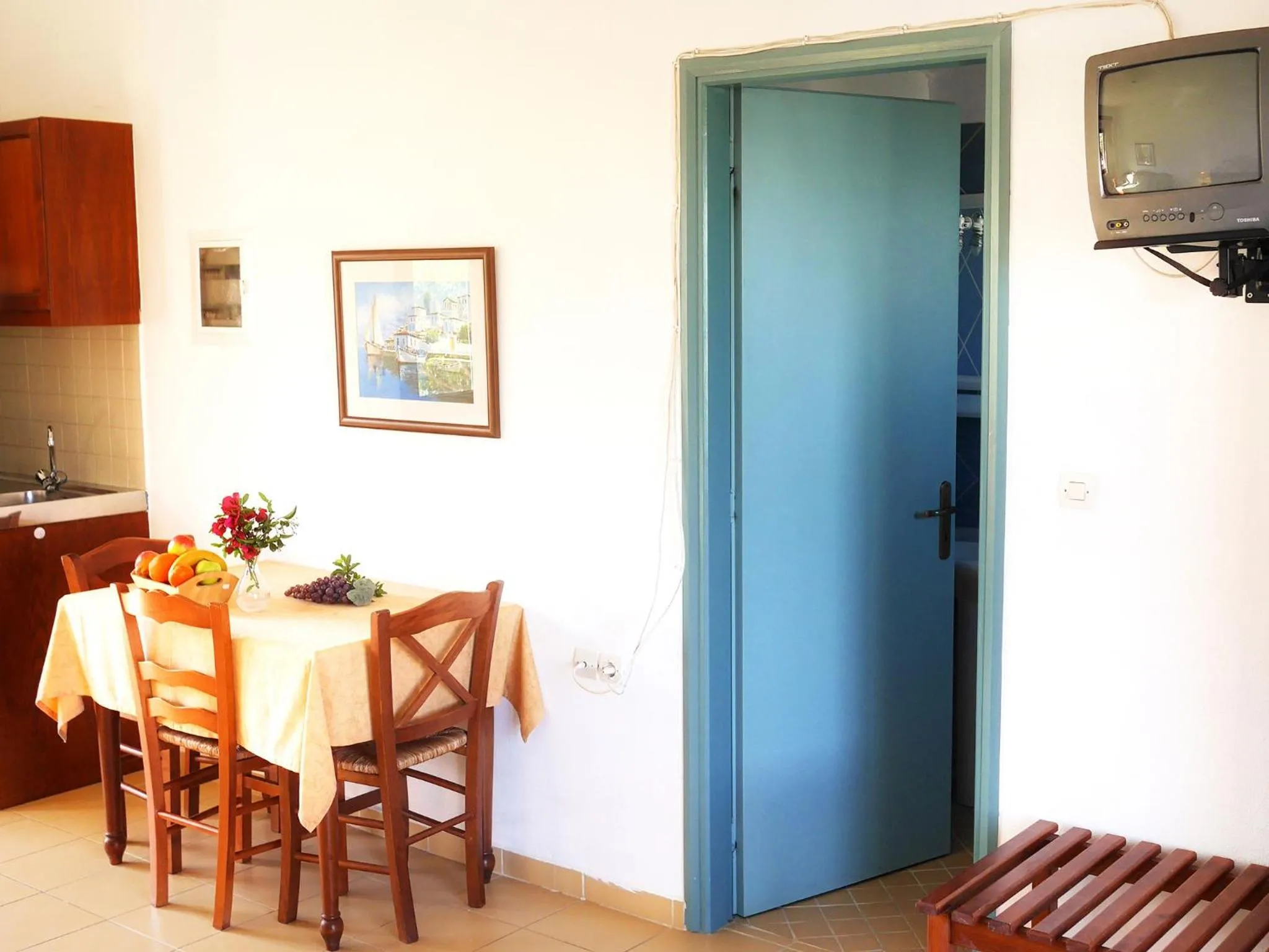 Dining area in Areti Aparthotel