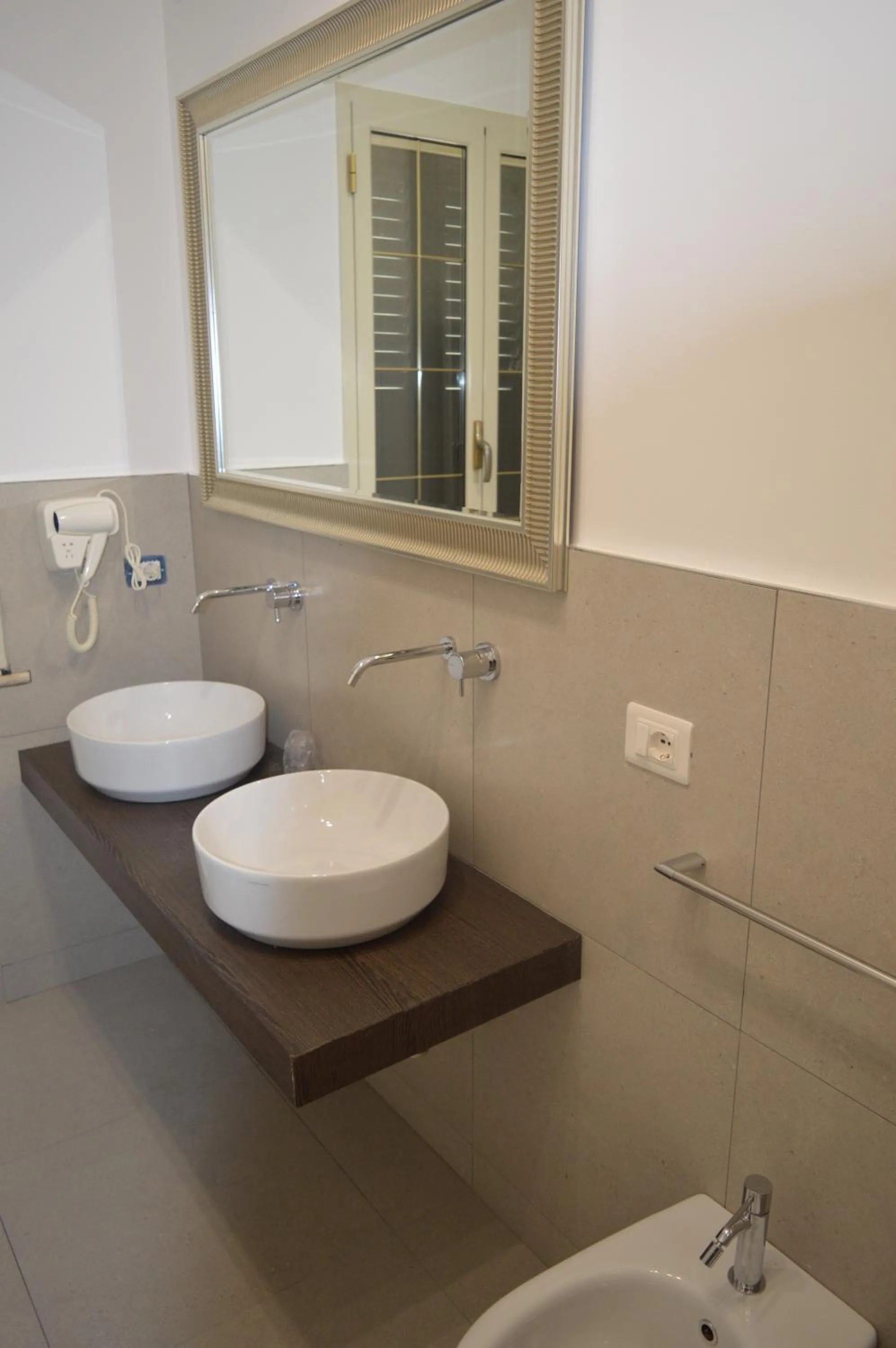 Bathroom in B&B L'alloro