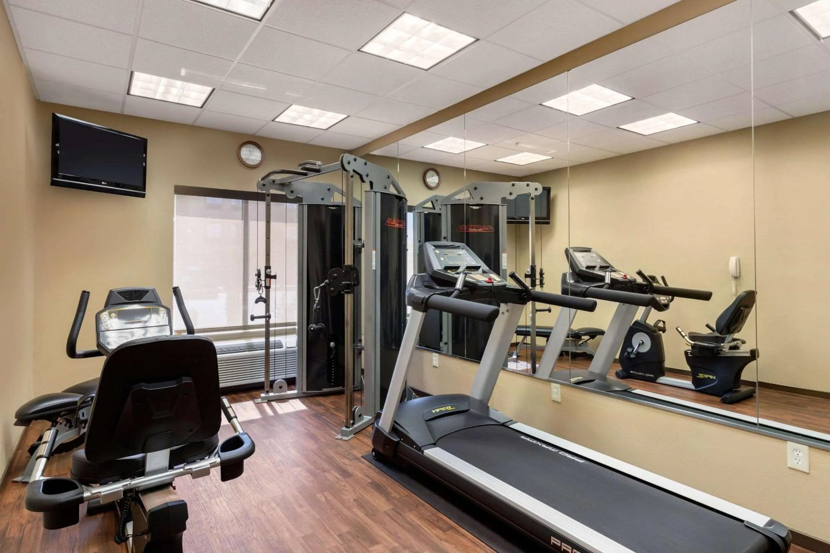 Fitness centre/facilities in Comfort Inn & Suites Port Arthur-Port Neches