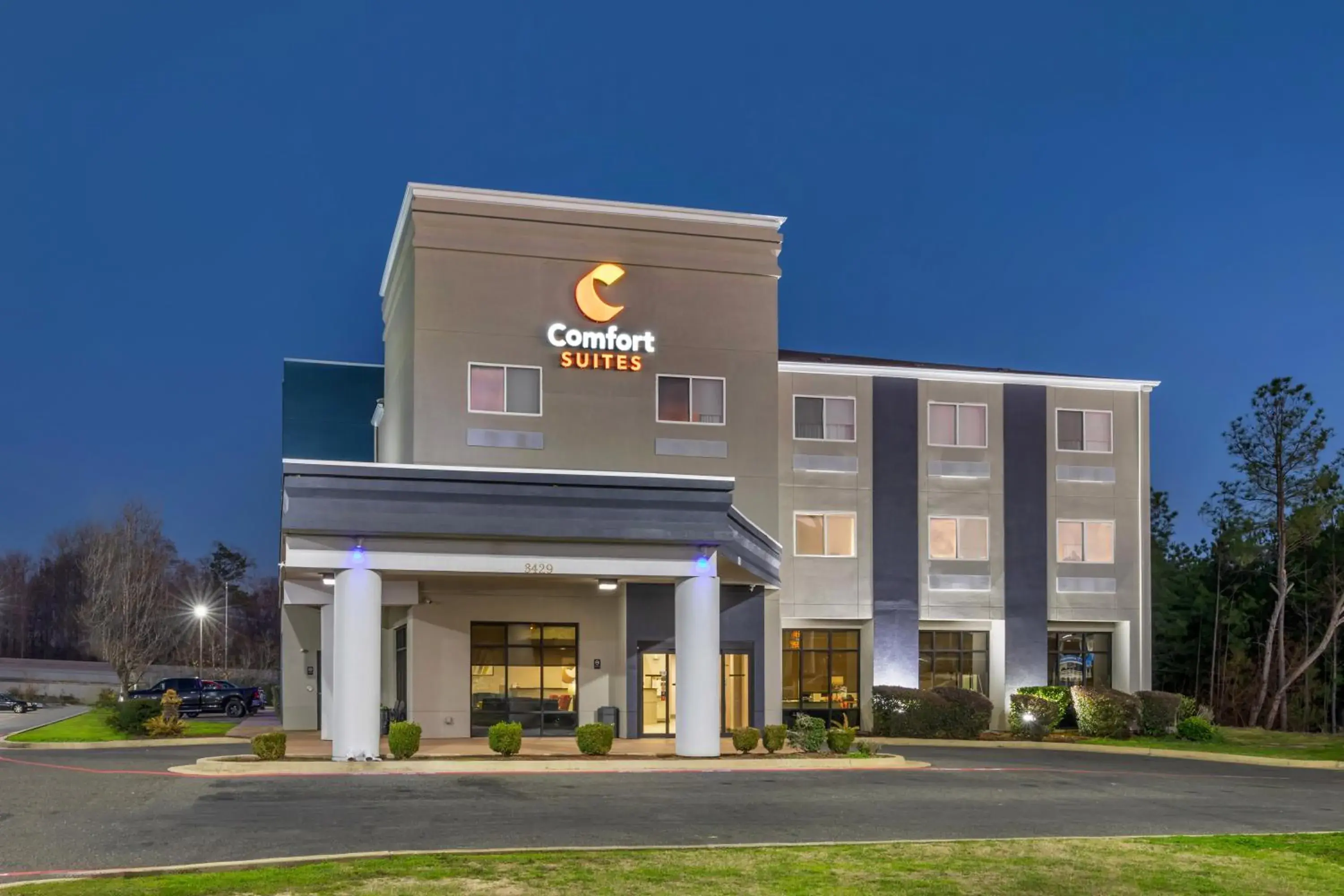 Property building in Comfort Suites Nacogdoches Property building in Comfort Suites Nacogdoches
