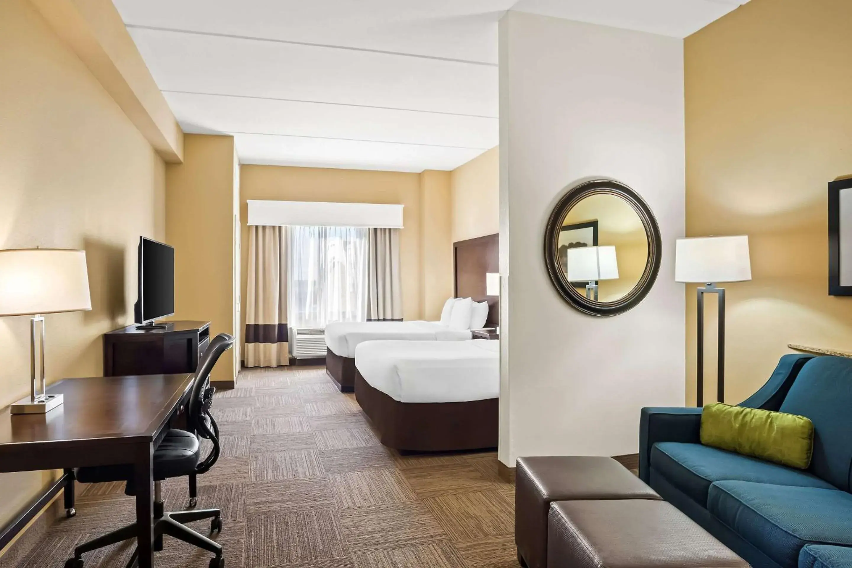 Bedroom, Bed in Comfort Suites Frisco Bedroom, Bed in Comfort Suites Frisco