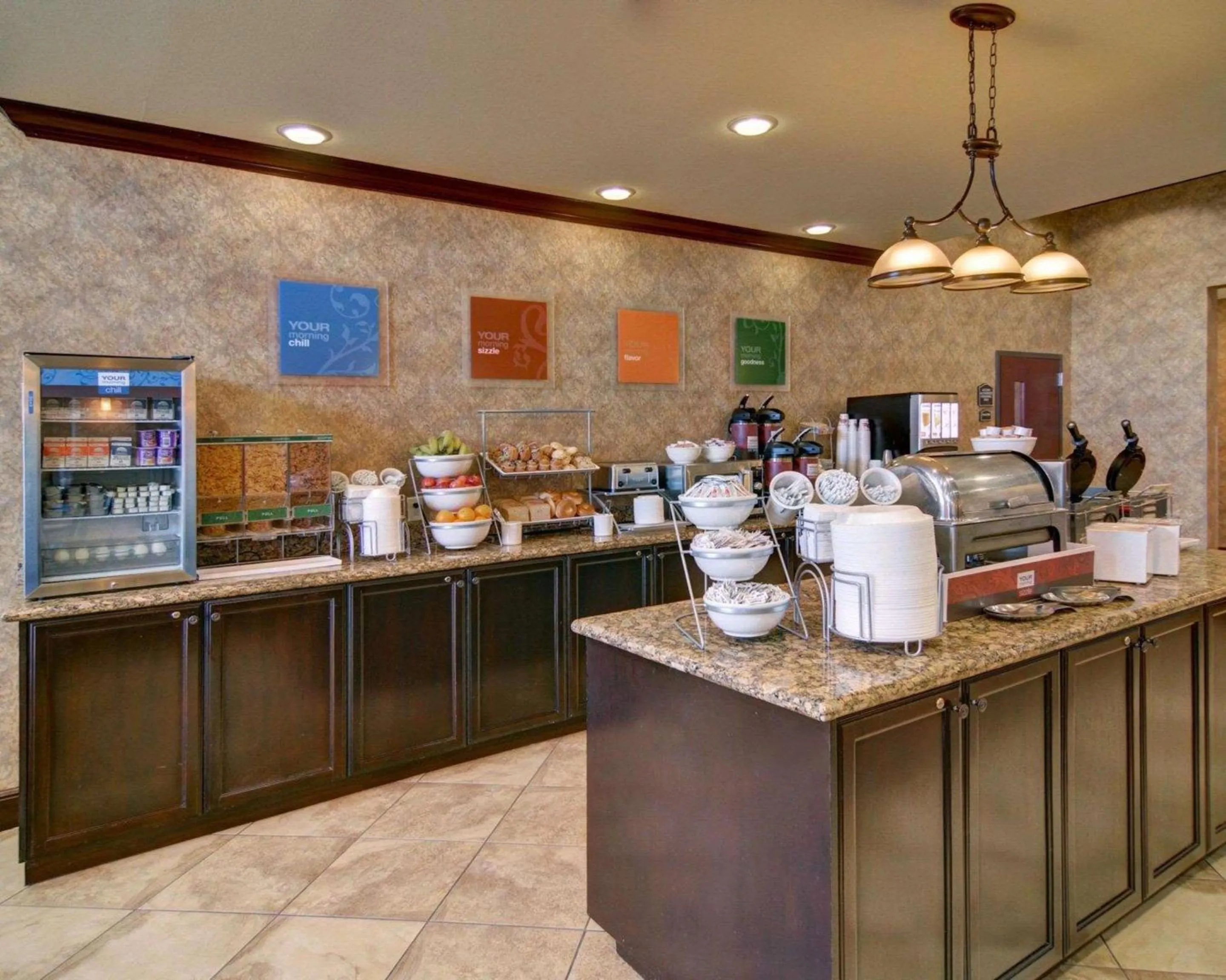 Breakfast in Comfort Suites Frisco