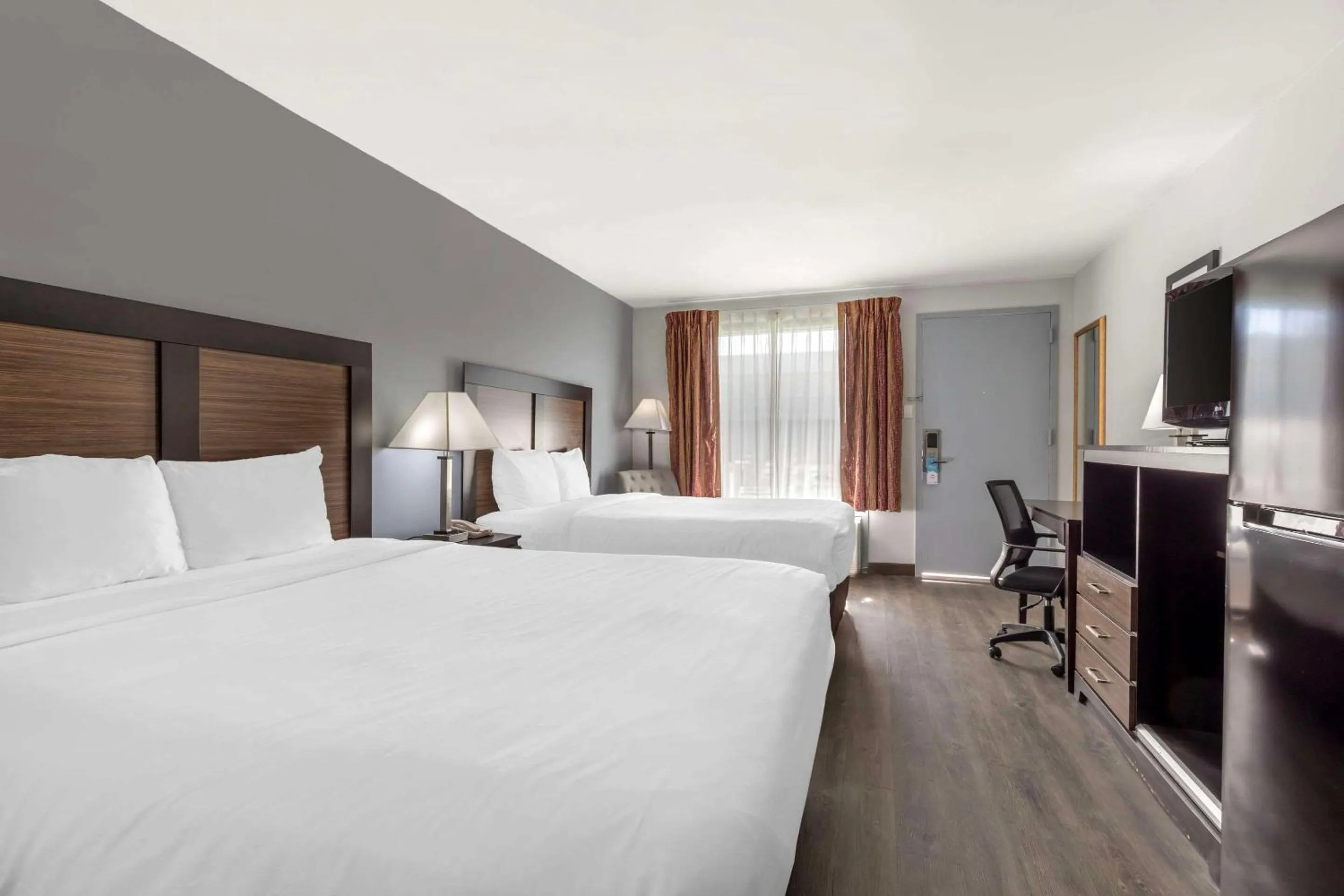 Bedroom, Bed in Quality Inn Gainesville