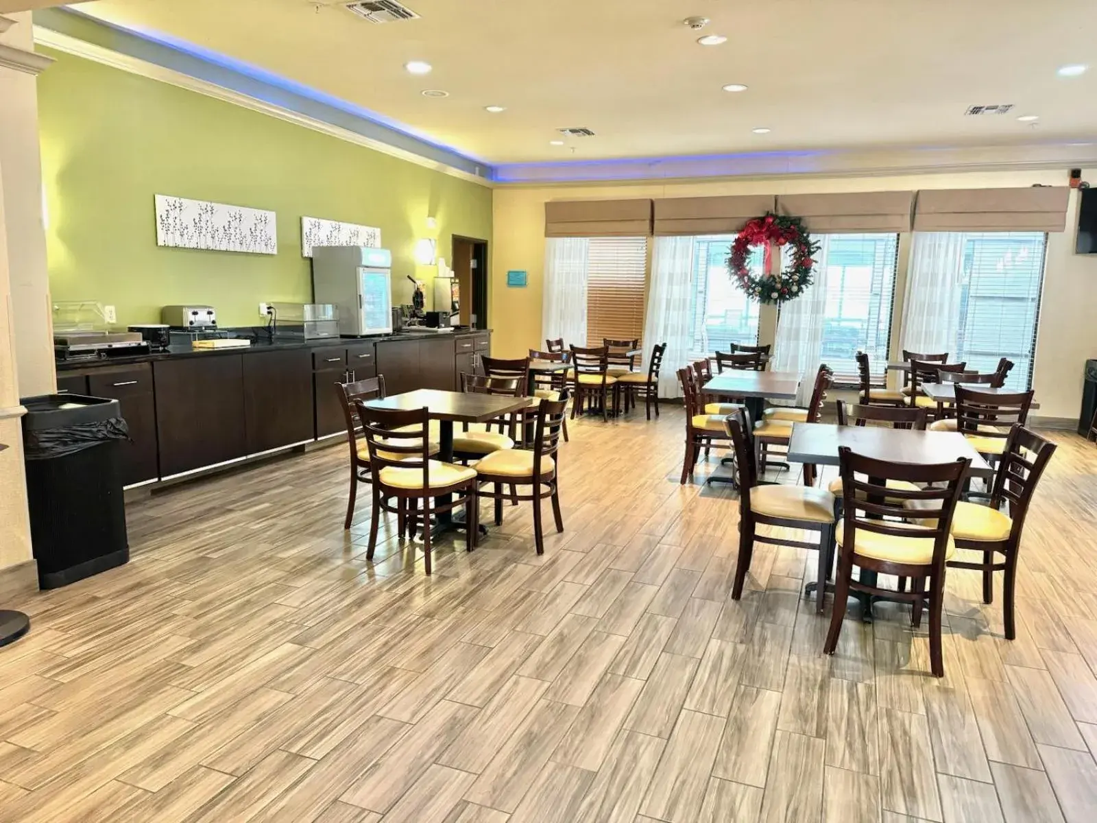 Breakfast in Fort Stockton Inn and Suites Breakfast in Fort Stockton Inn and Suites