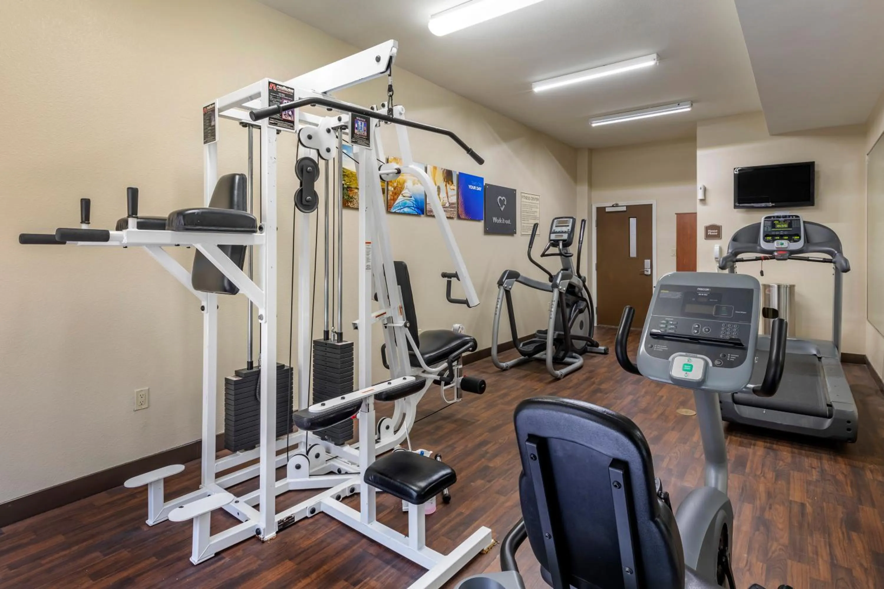 Fitness centre/facilities in Comfort Suites Plano - Dallas North