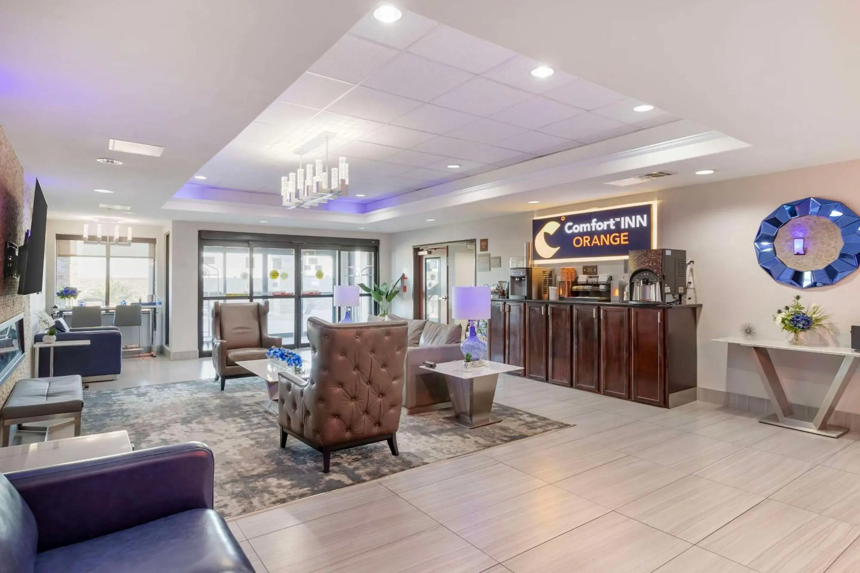 Lobby or reception in Comfort Inn Orange I-10 Lobby or reception in Comfort Inn Orange I-10