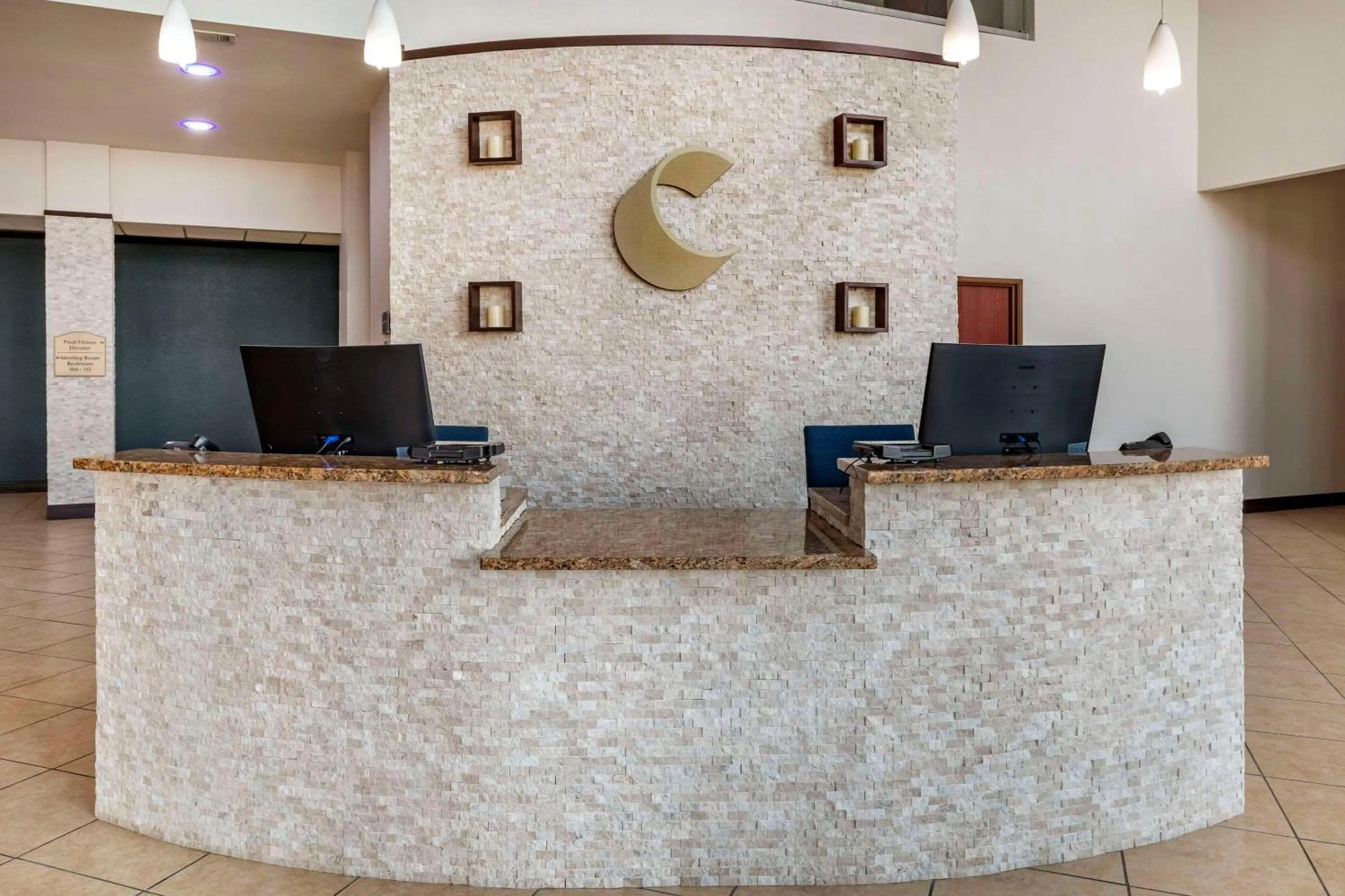 Lobby or reception in Comfort Suites