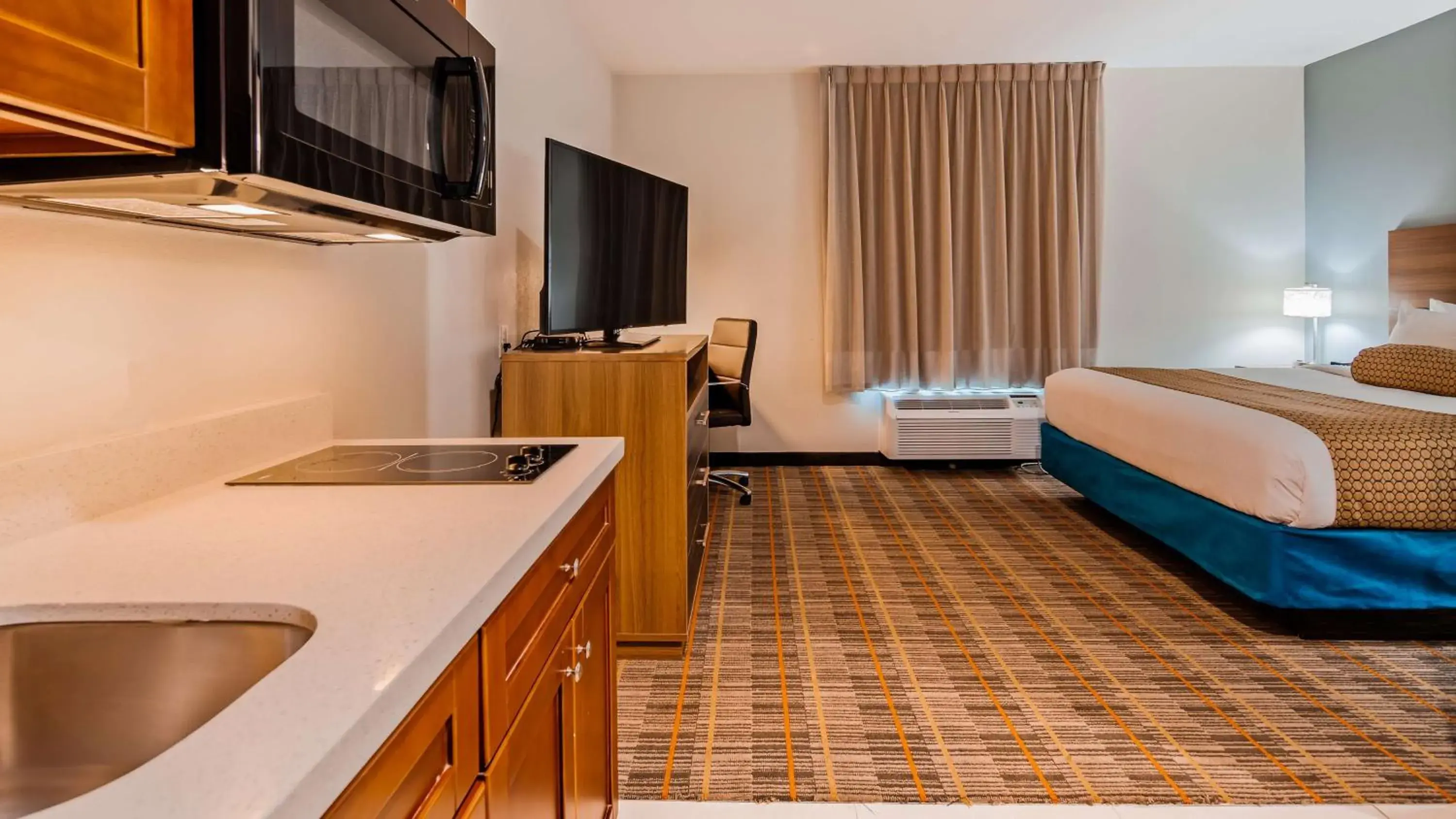 Photo of the whole room, Bed in Best Western Ingleside Inn & Suites Photo of the whole room, Bed in Best Western Ingleside Inn & Suites