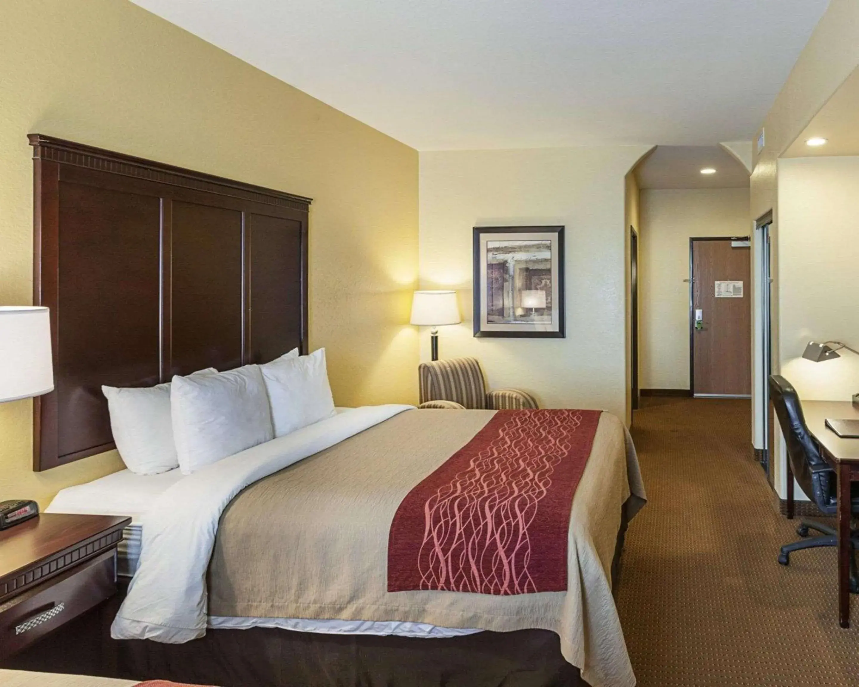 Photo of the whole room in Comfort Inn near Seaworld - Lackland AFB Photo of the whole room in Comfort Inn near Seaworld - Lackland AFB