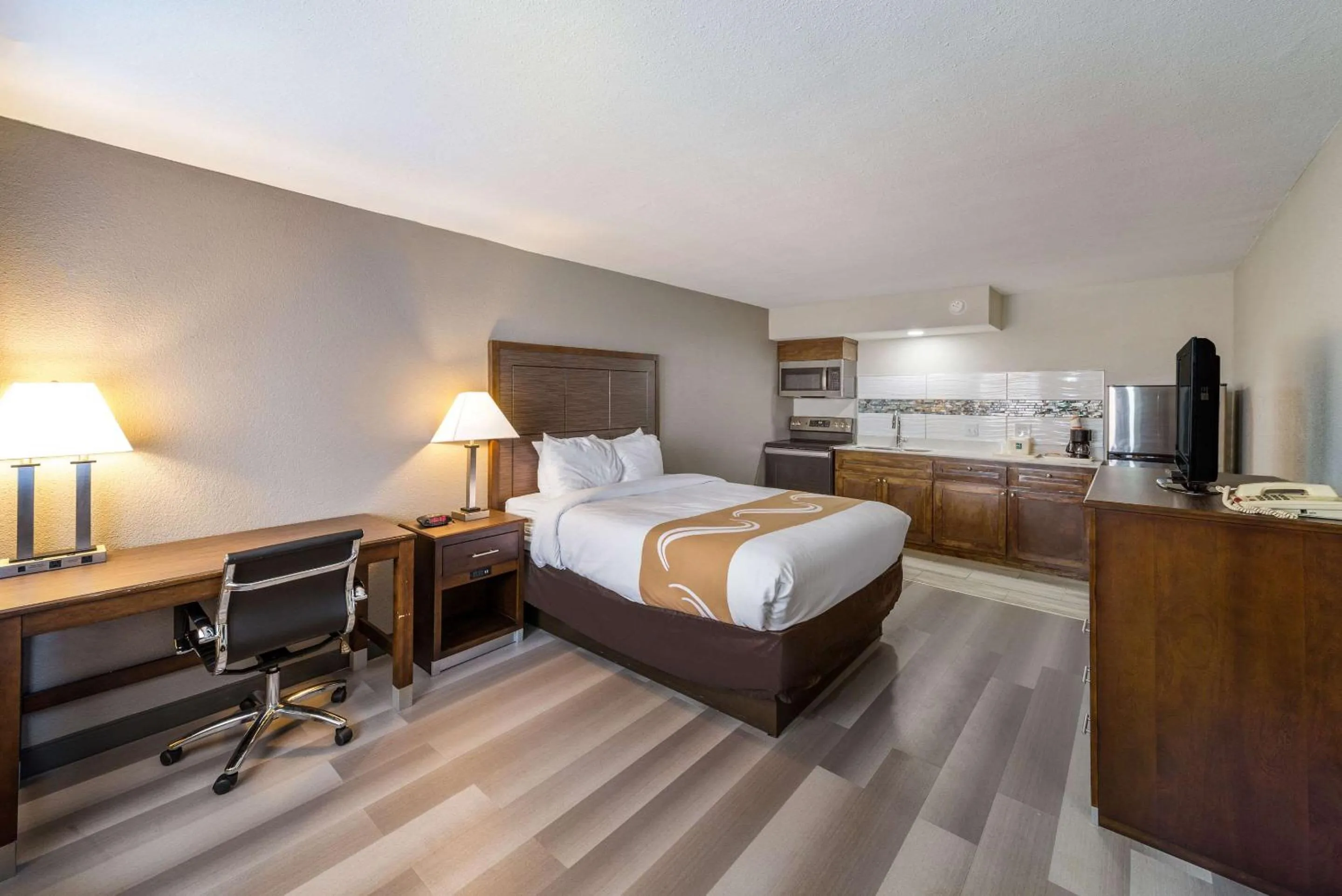 Photo of the whole room in Quality Inn & Suites Big Spring