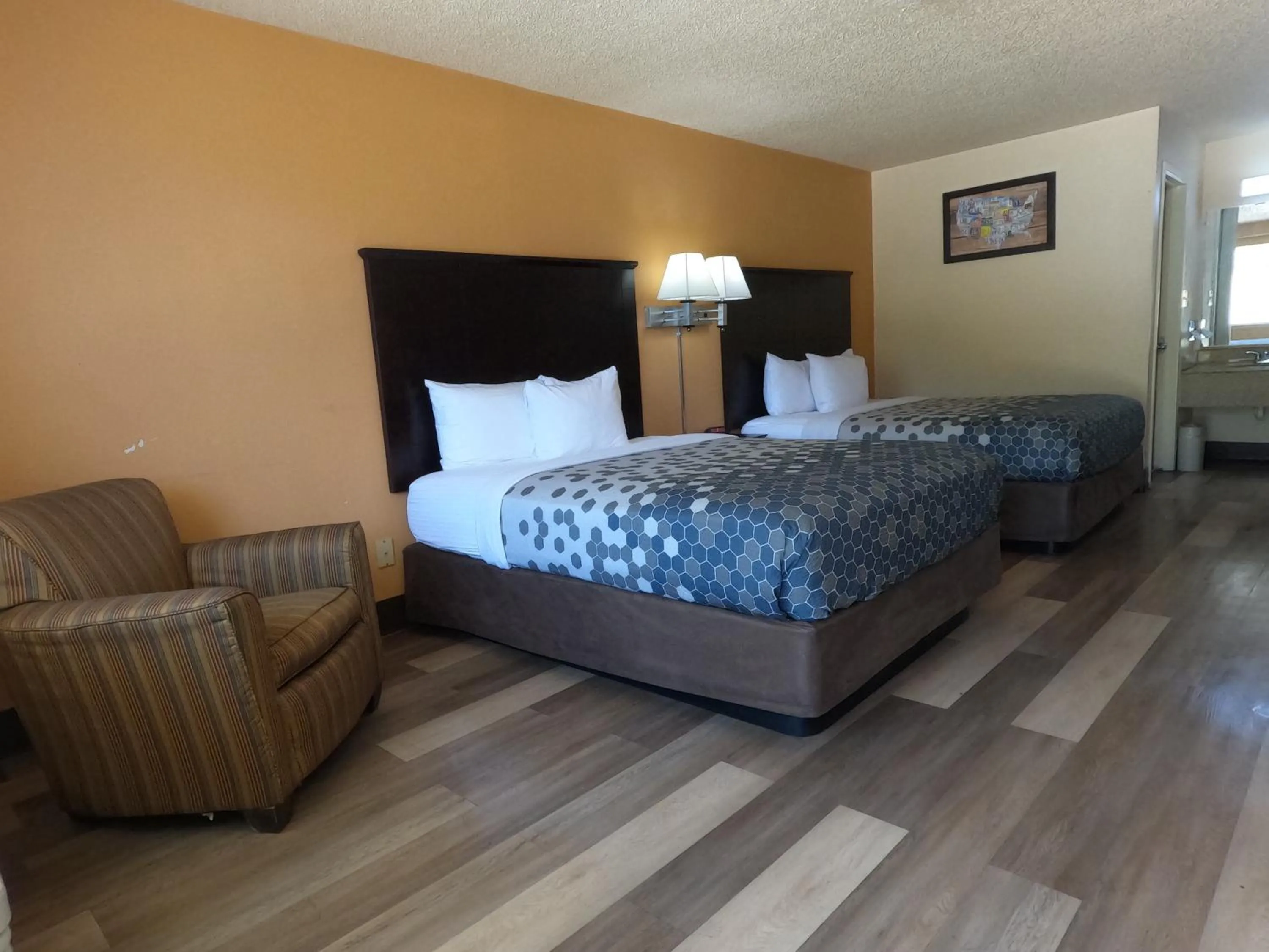 Econo Lodge Inn & Suites Downtown Northeast near Fort Sam Houston