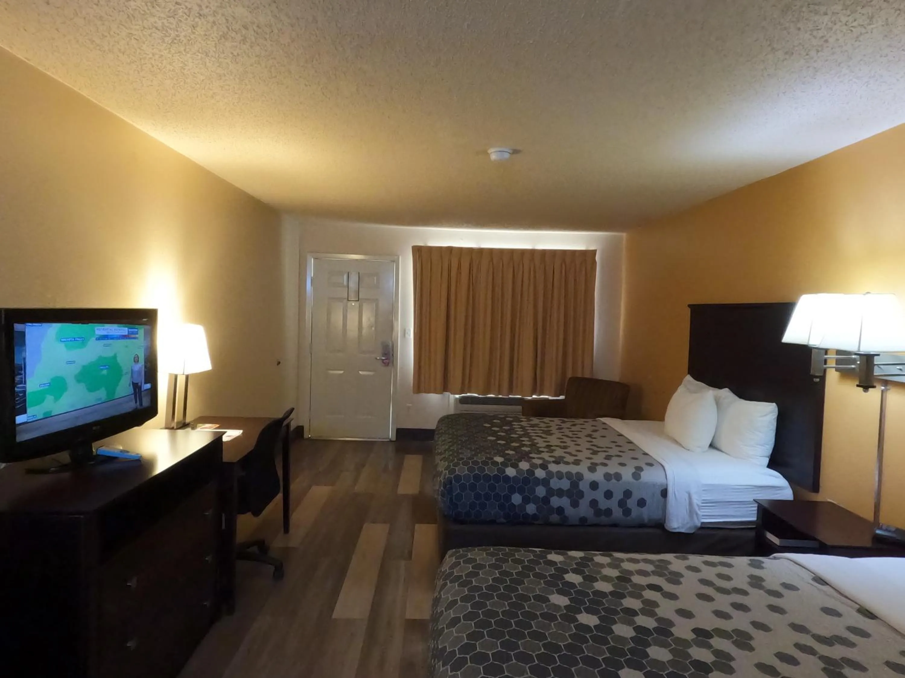 Econo Lodge Inn & Suites Downtown Northeast near Fort Sam Houston