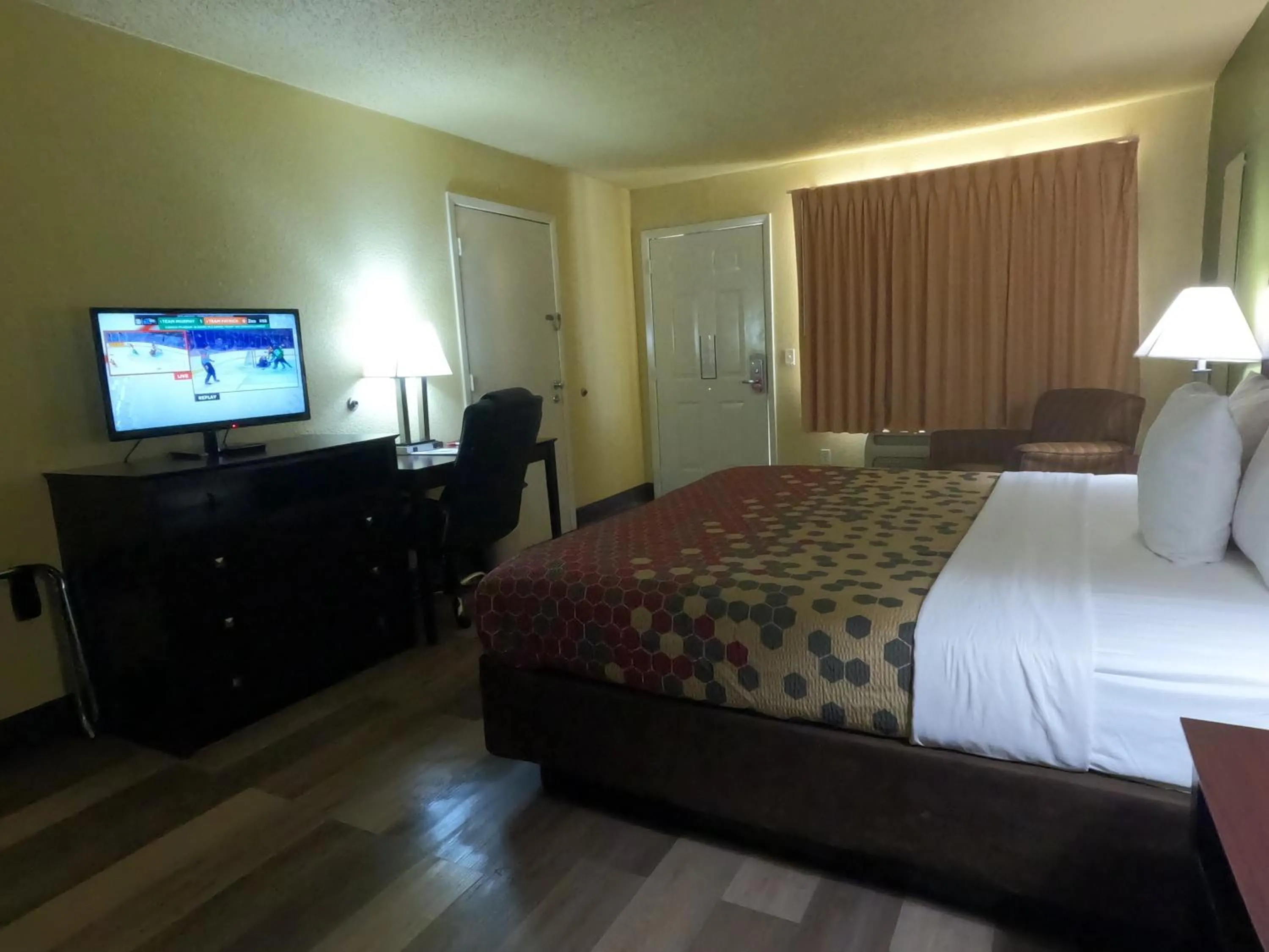 Econo Lodge Inn & Suites Downtown Northeast near Fort Sam Houston