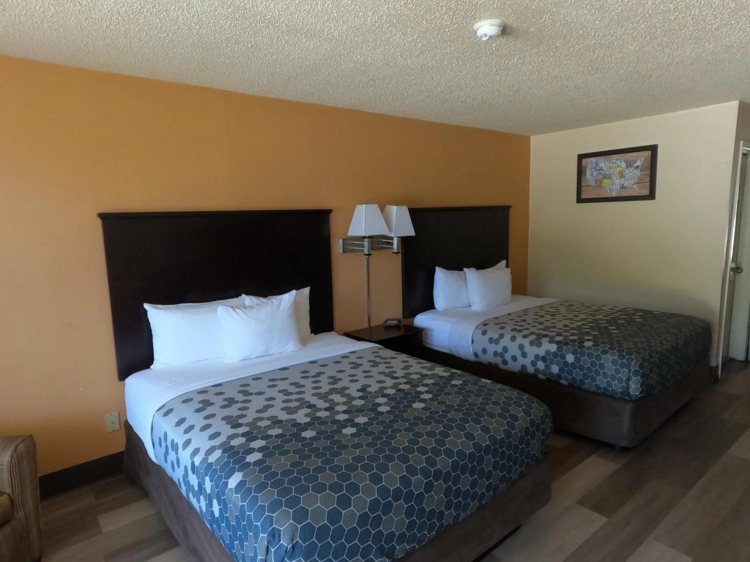 Econo Lodge Inn & Suites Downtown Northeast near Fort Sam Houston