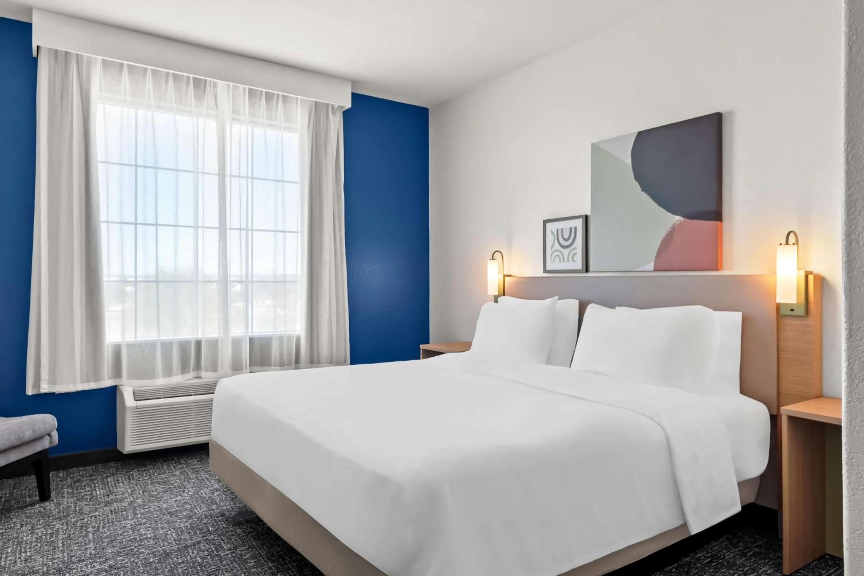 Bed in Spark by Hilton Selma