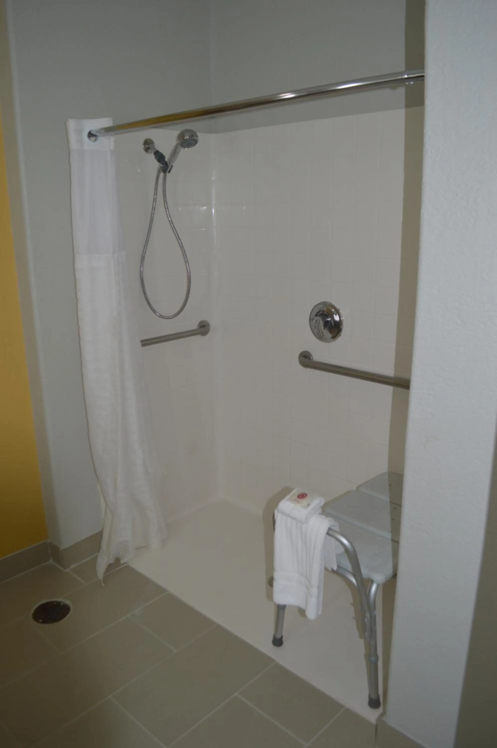 Shower in Comfort Inn & Suites Selma near Randolph AFB
