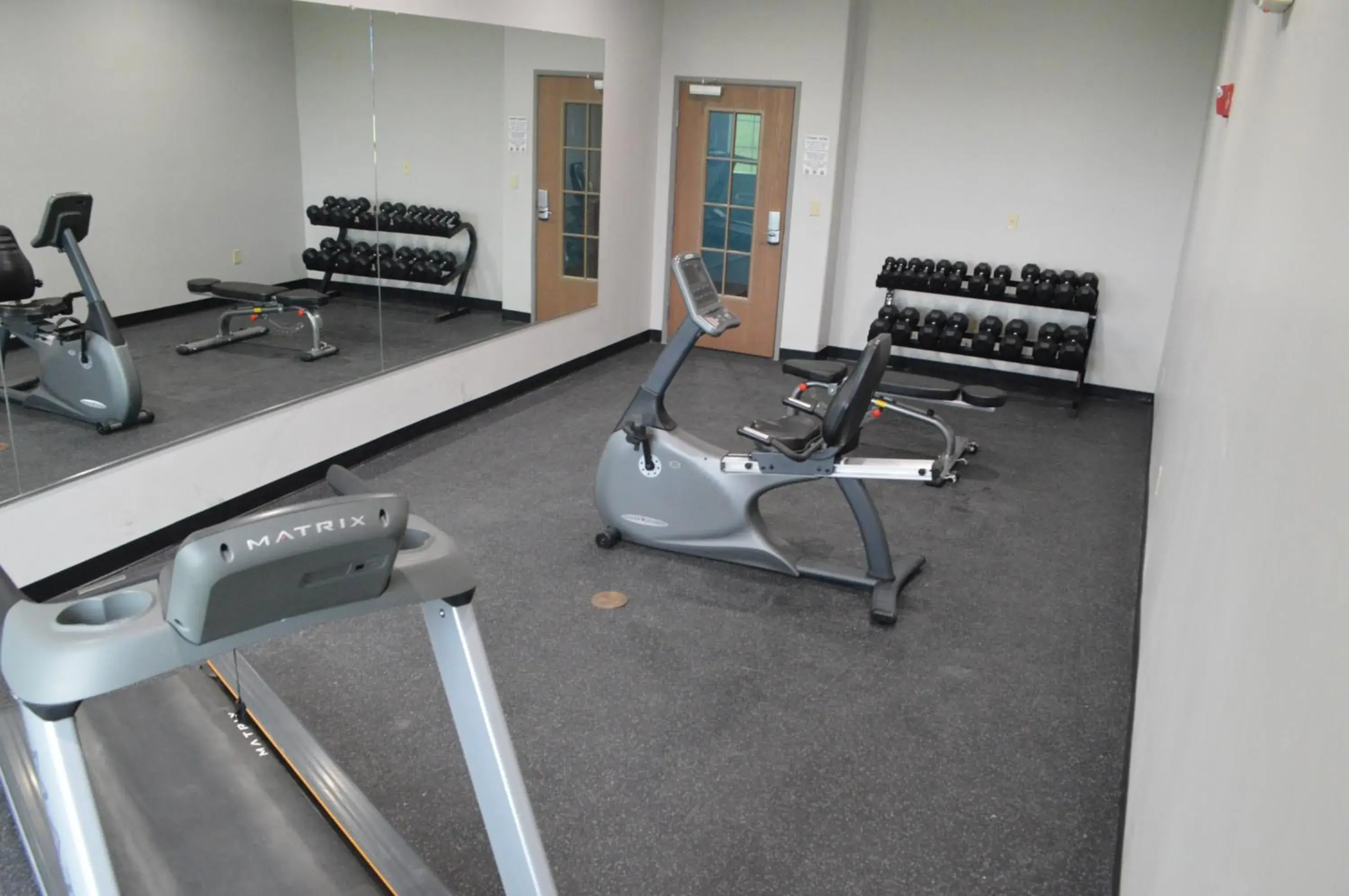 Fitness centre/facilities in Comfort Inn & Suites Selma near Randolph AFB Fitness centre/facilities in Comfort Inn & Suites Selma near Randolph AFB