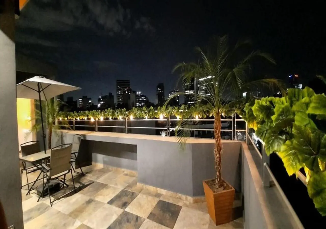 Night in Hotel Boutique Dawat WTC