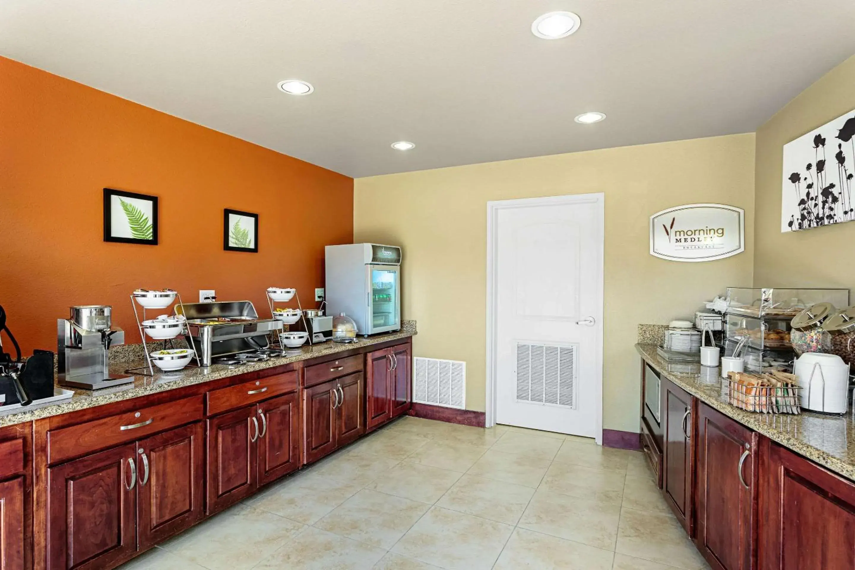 Restaurant/places to eat in Sleep Inn & Suites Tyler South Restaurant/places to eat in Sleep Inn & Suites Tyler South