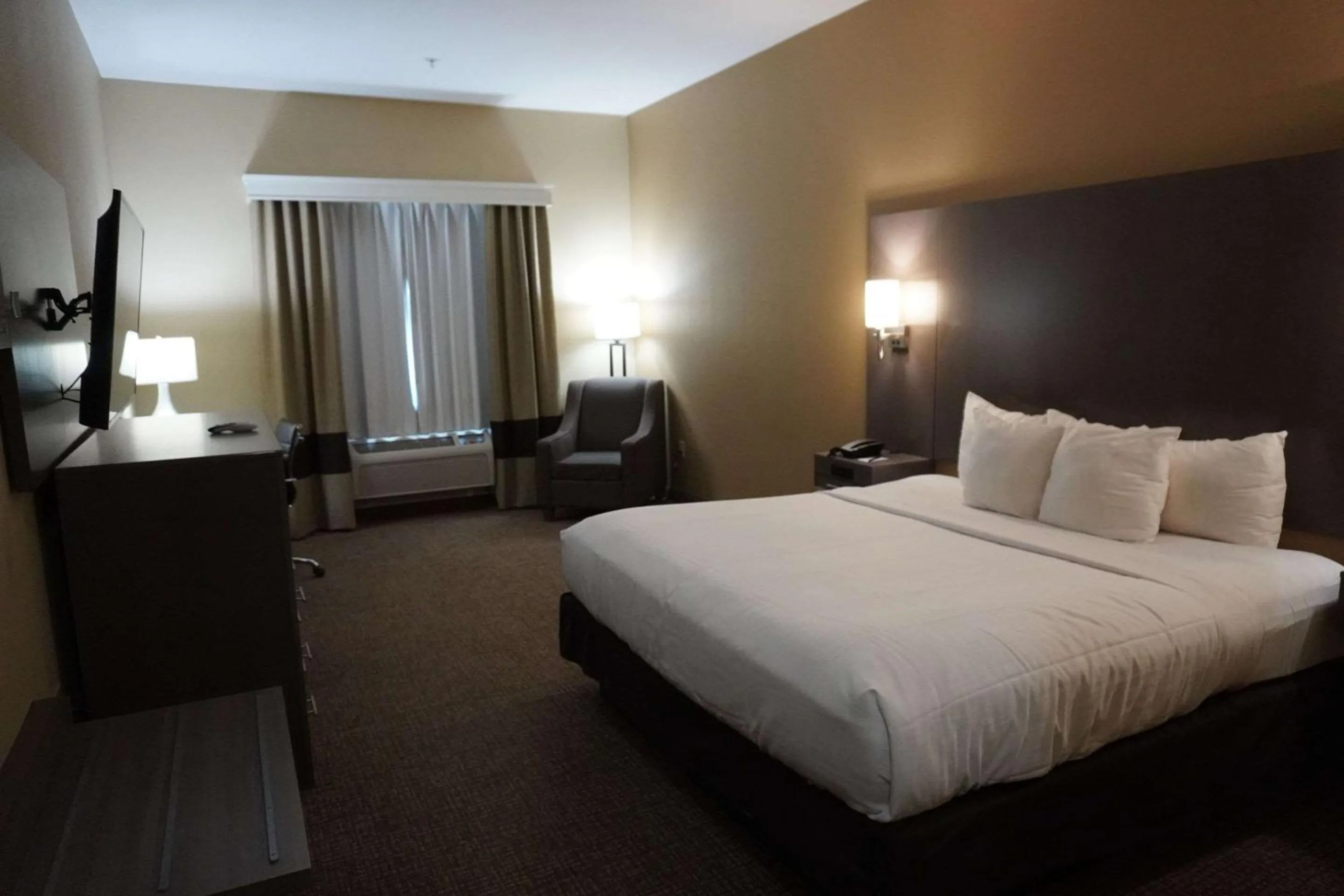 Bedroom, Bed in Comfort Inn & Suites Monahans I-20