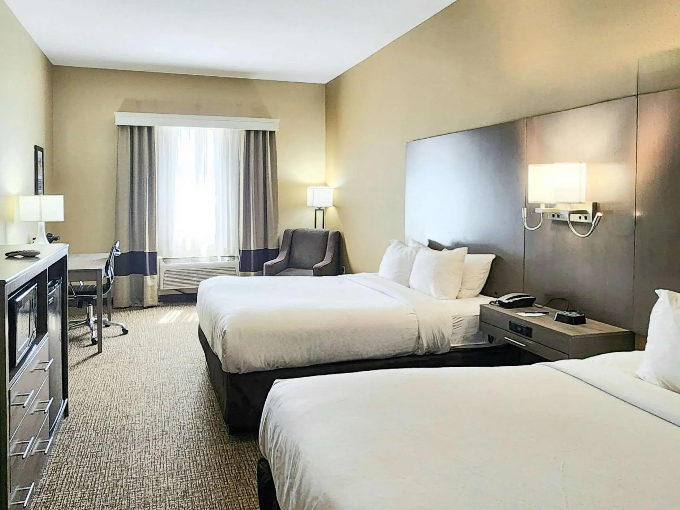 Bedroom, Bed in Comfort Inn & Suites Monahans I-20 Bedroom, Bed in Comfort Inn & Suites Monahans I-20