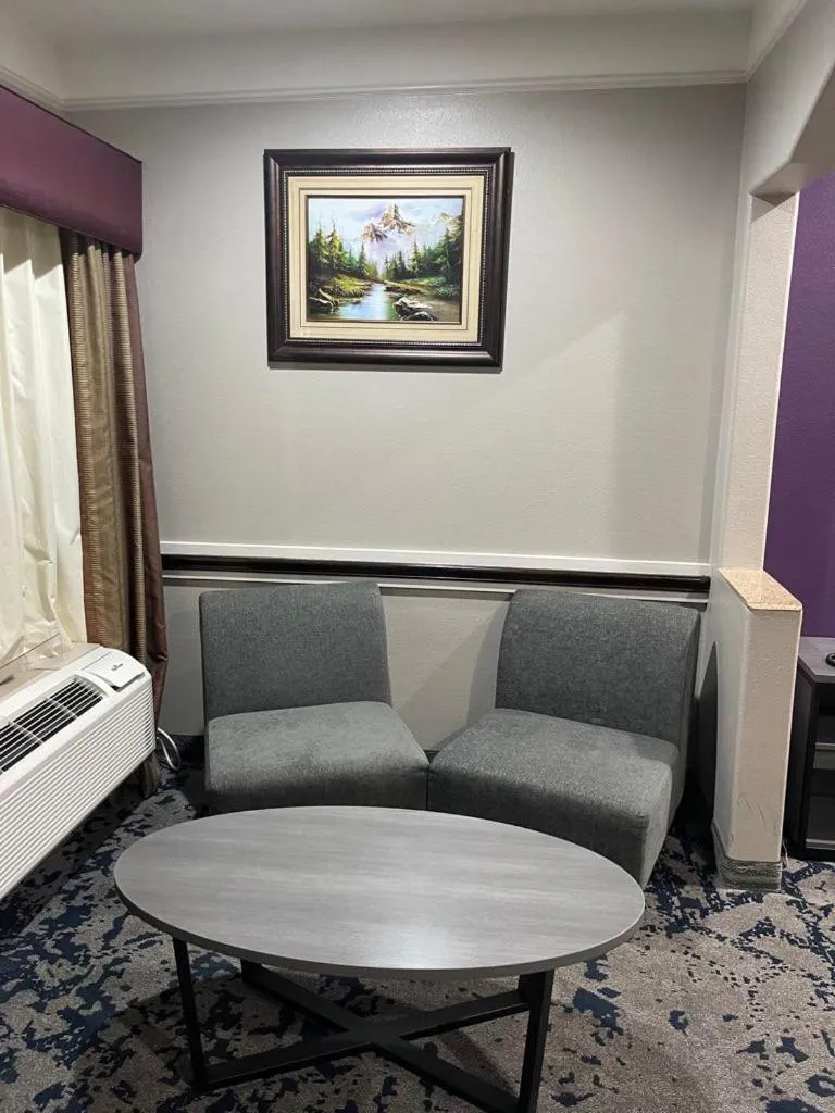 King Room - Smoking  in Scottish Inn and Suites Alvin