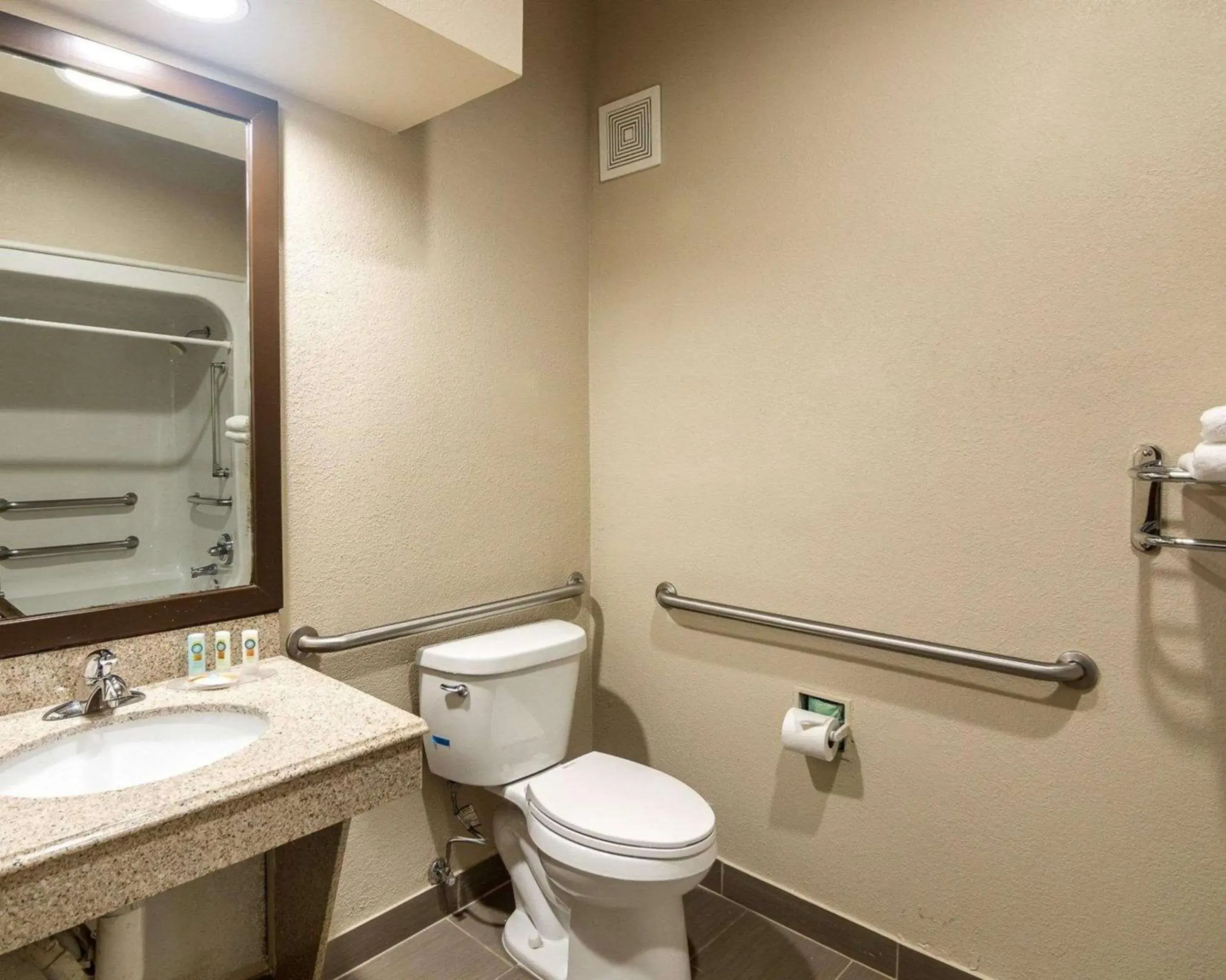 Bathroom in Days Inn by Wyndham Fort Worth North / Fossil Creek Bathroom in Days Inn by Wyndham Fort Worth North / Fossil Creek