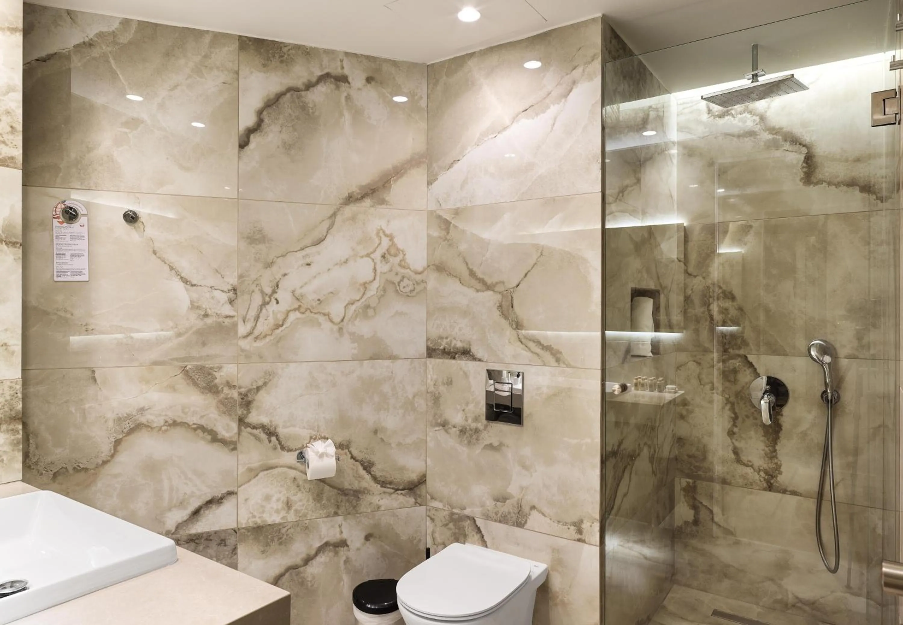 Bathroom in St George Beach Hotel & Spa Resort