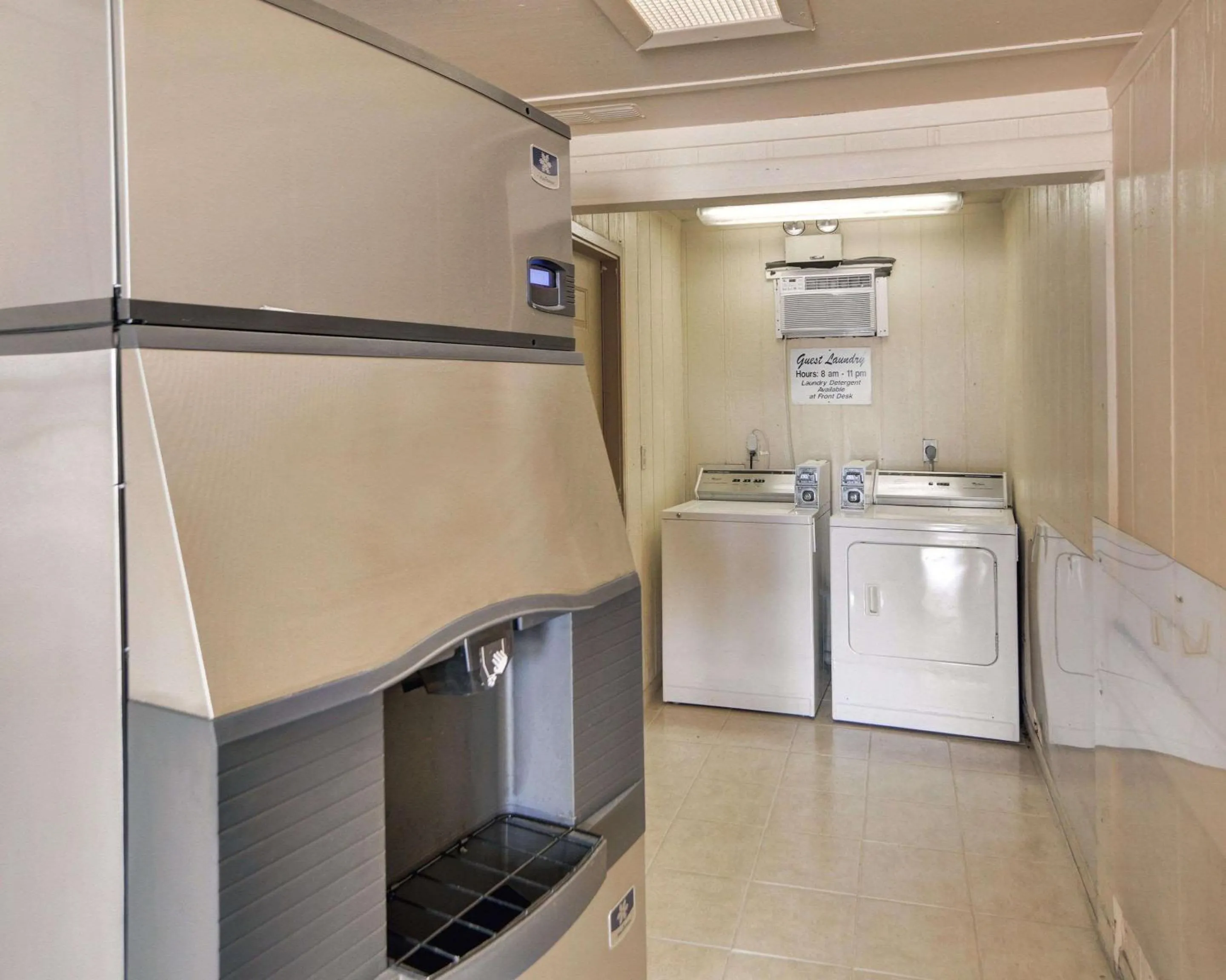 On site in Rodeway Inn Gainesville I-35