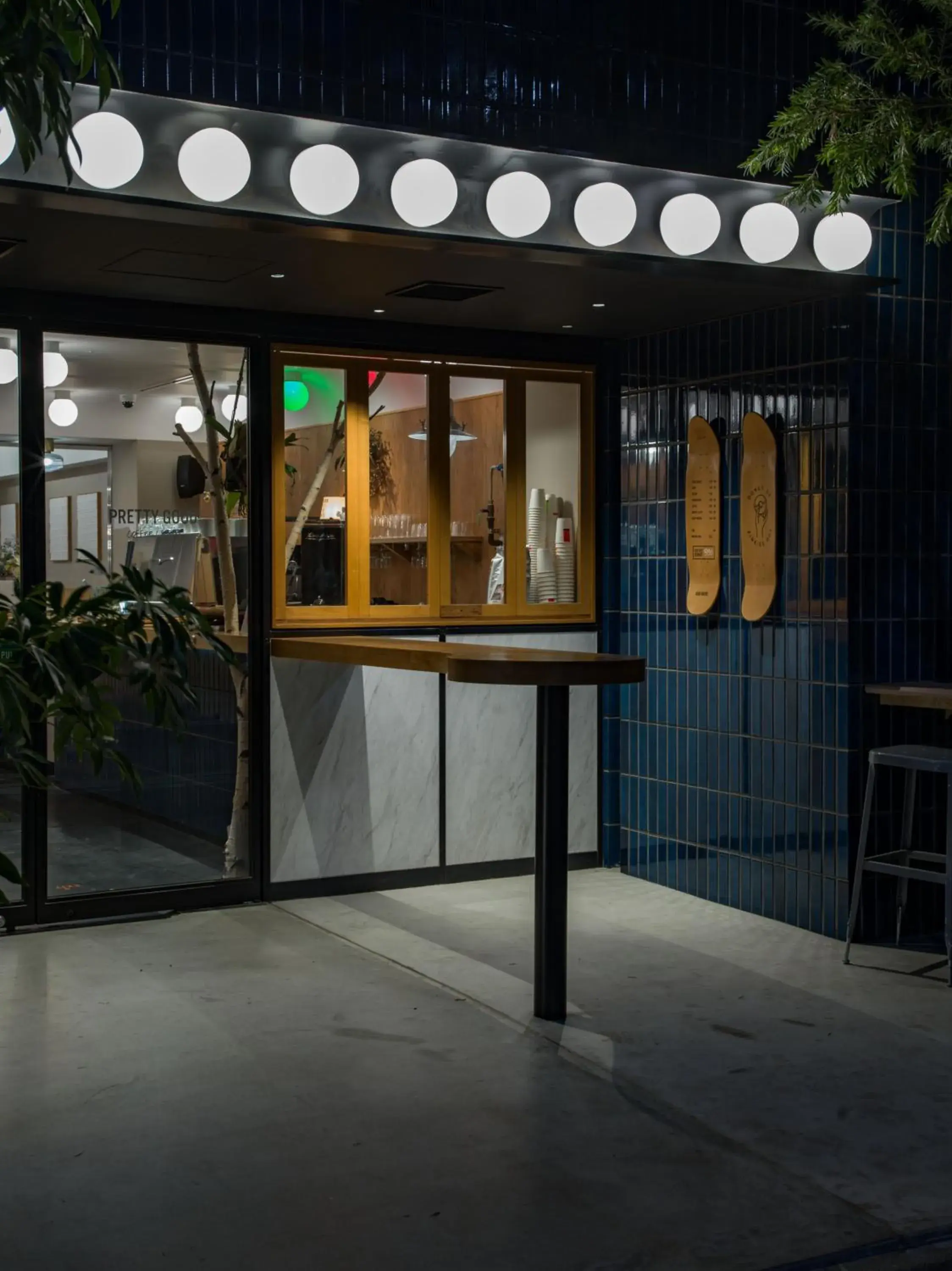 Property building in CAFE/MINIMAL HOTEL OUR OUR Property building in CAFE/MINIMAL HOTEL OUR OUR