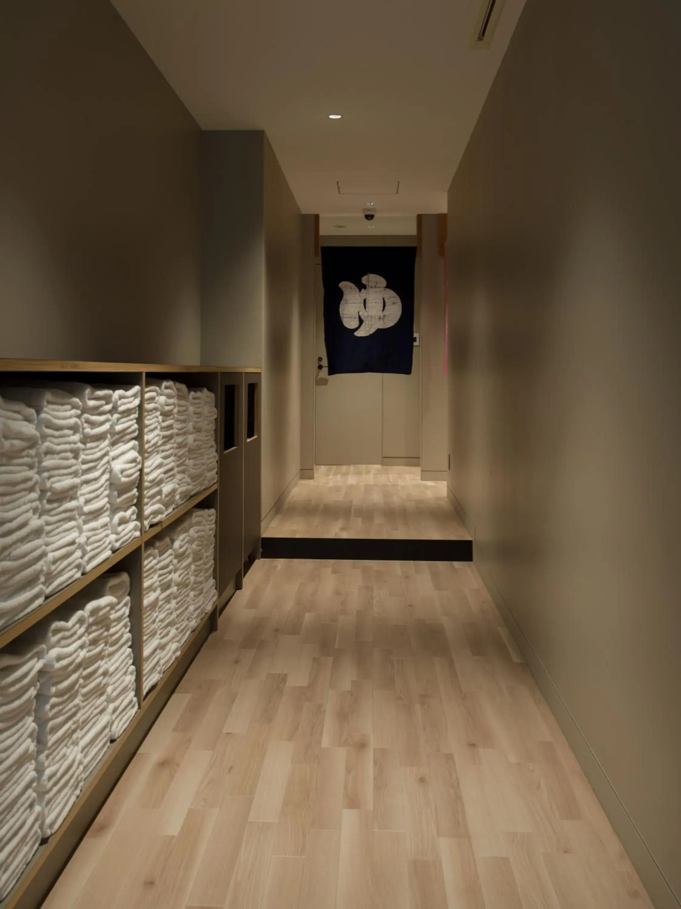 Public Bath, Bed in CAFE/MINIMAL HOTEL OUR OUR Public Bath, Bed in CAFE/MINIMAL HOTEL OUR OUR