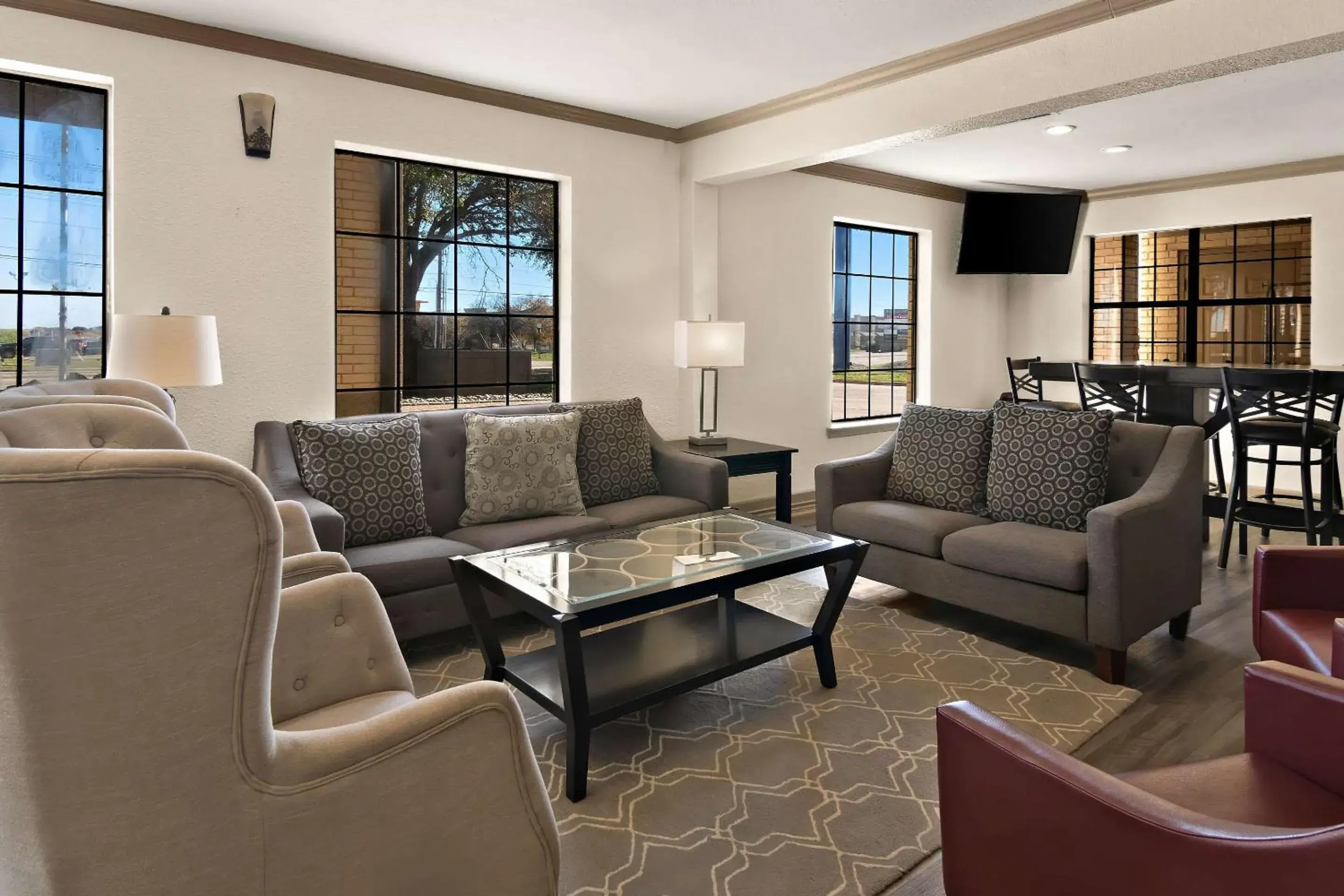 Lobby or reception in Quality Inn & Suites Weatherford Lobby or reception in Quality Inn & Suites Weatherford