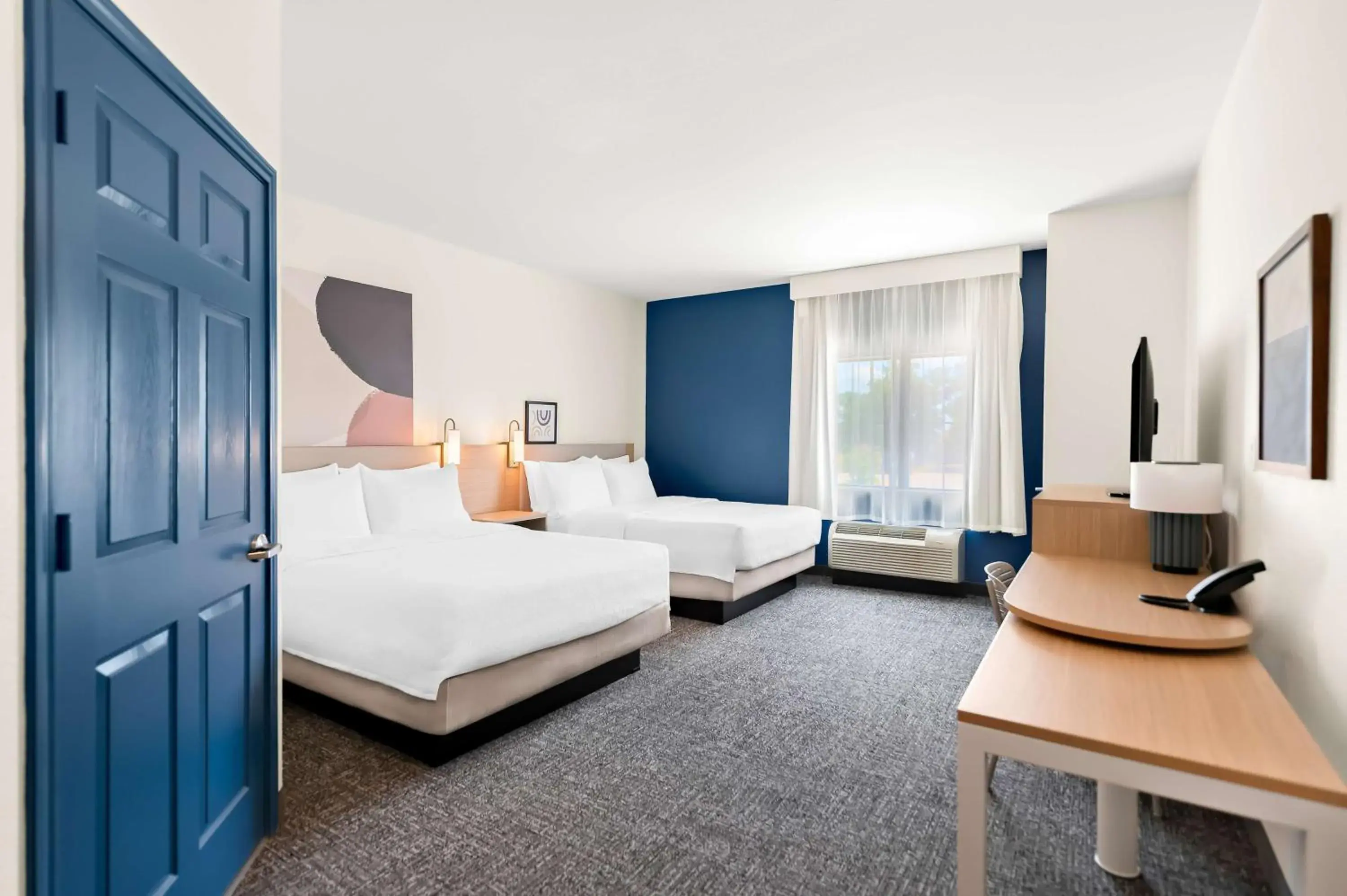 Bedroom, Bed in Hawthorn Suites by Wyndham Longview Bedroom, Bed in Hawthorn Suites by Wyndham Longview