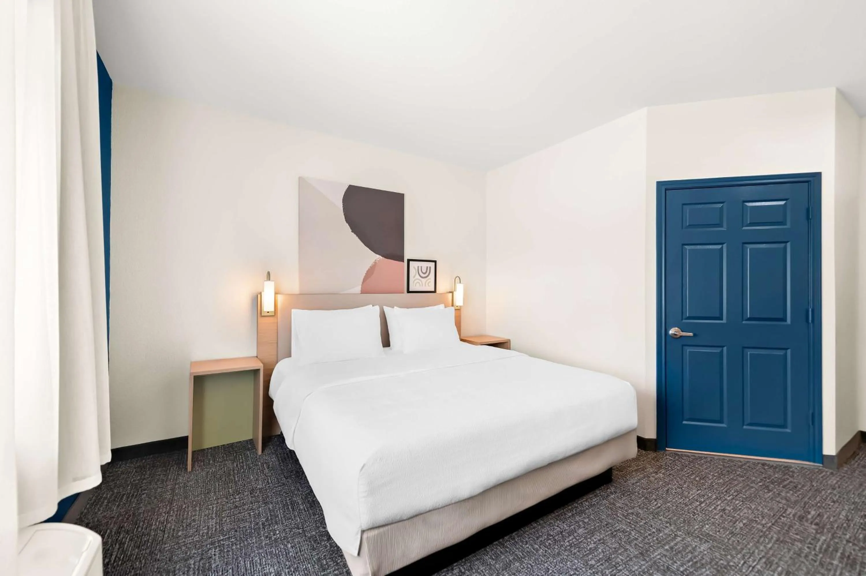 Bed in Hawthorn Suites by Wyndham Longview