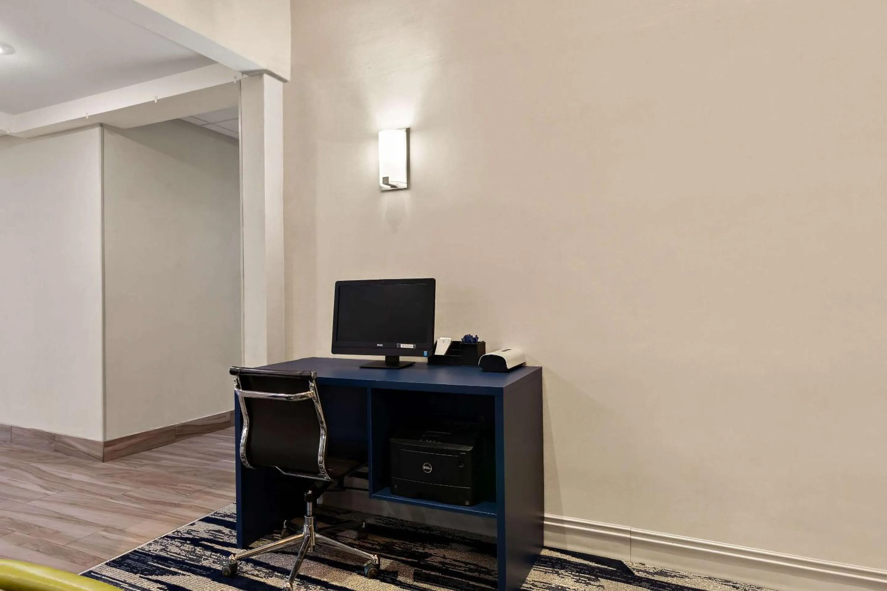 Business facilities in Comfort Suites Bastrop