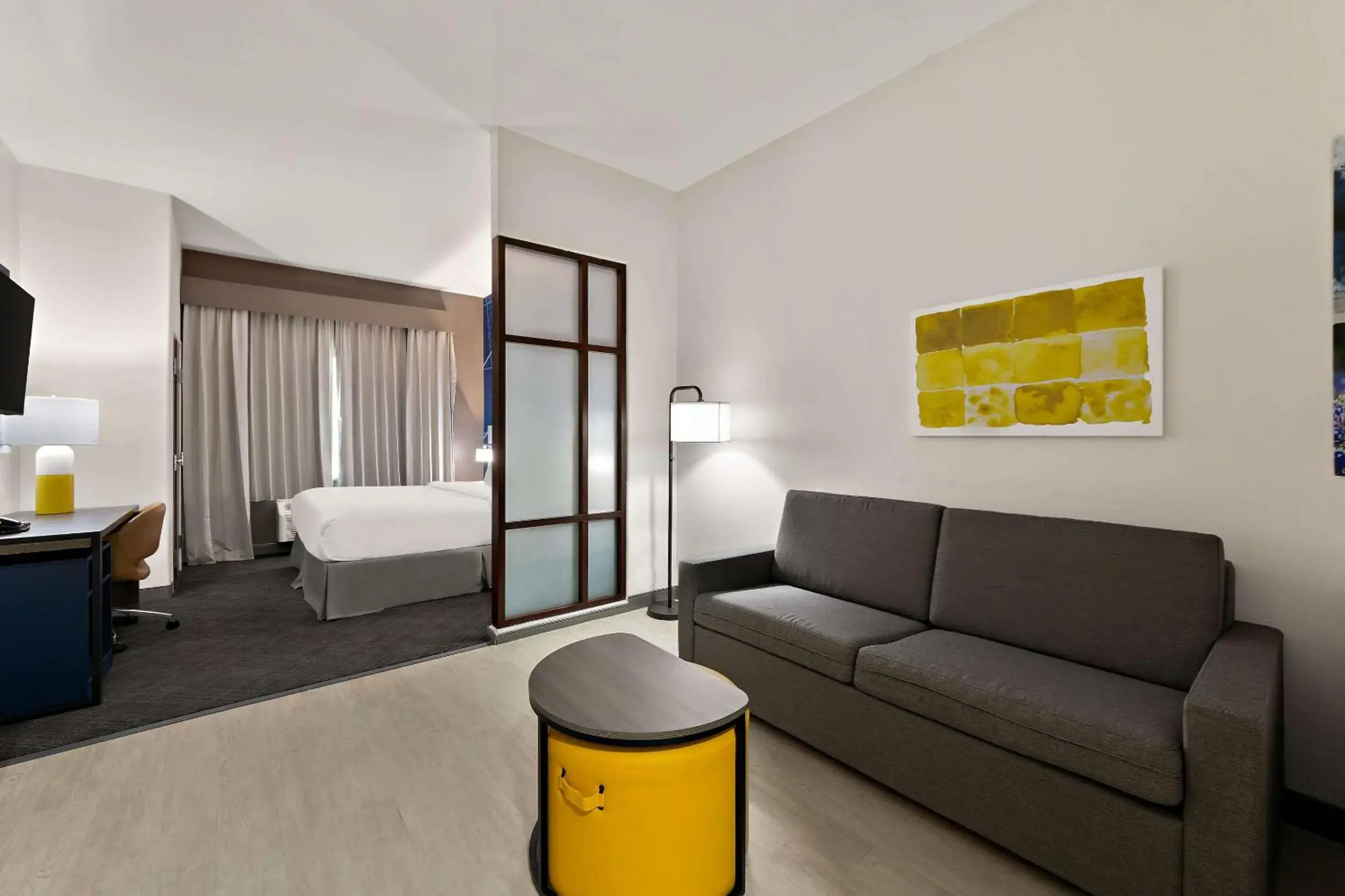 Bedroom, Bed in Comfort Suites Bastrop Bedroom, Bed in Comfort Suites Bastrop