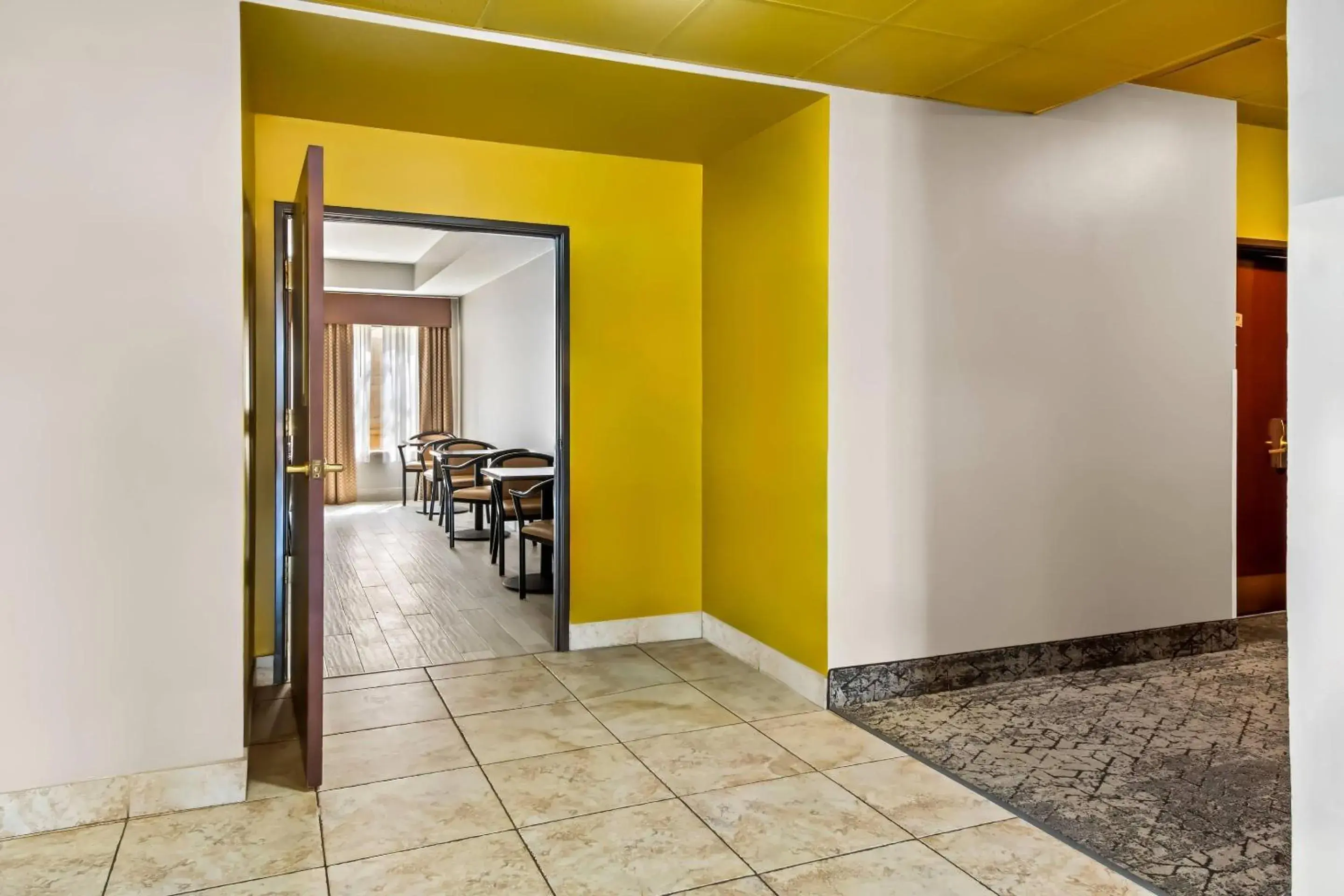 Lobby or reception in Quality Inn & Suites - Granbury Lobby or reception in Quality Inn & Suites - Granbury