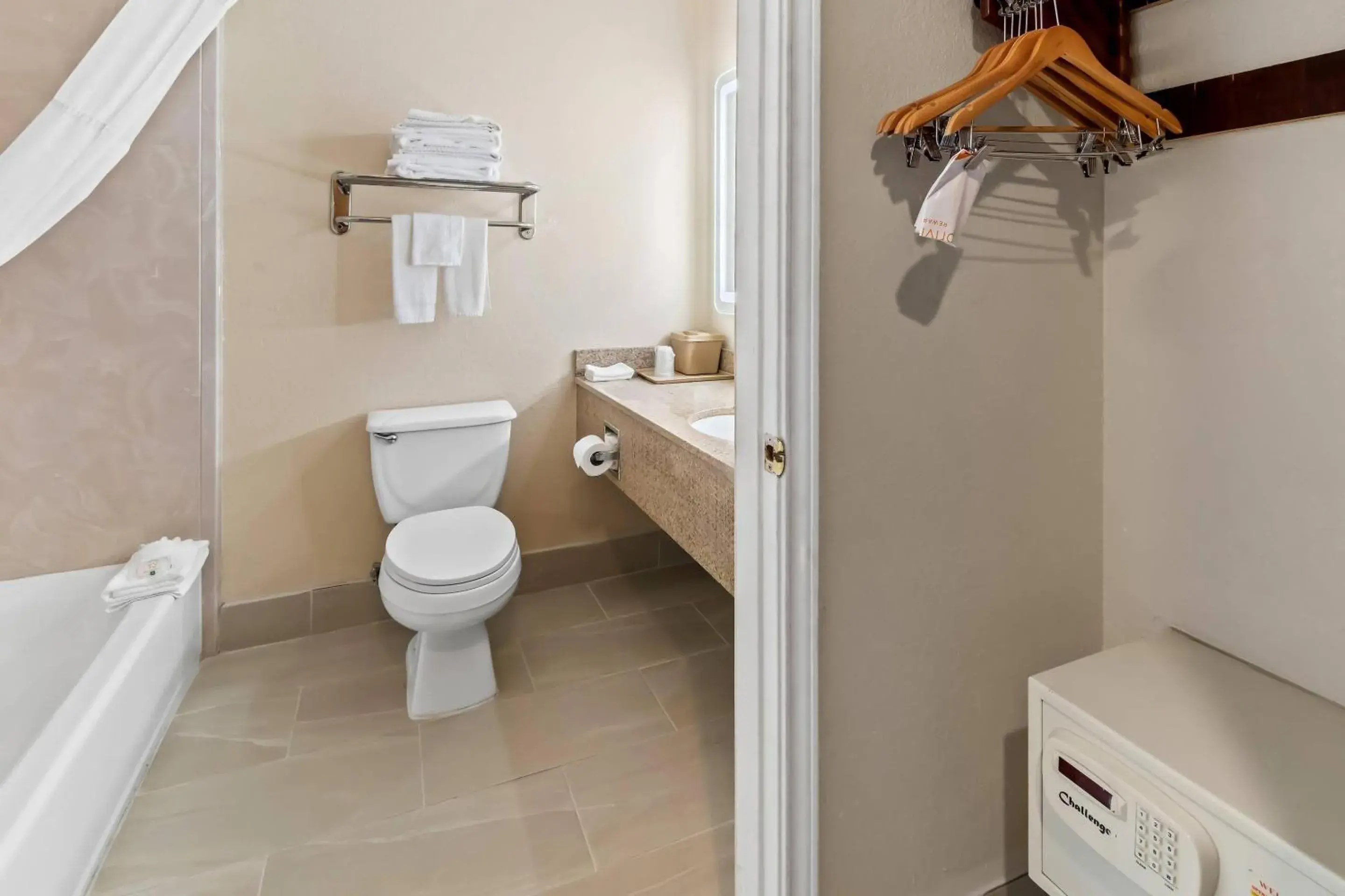 Bedroom in Quality Inn & Suites - Granbury Bedroom in Quality Inn & Suites - Granbury