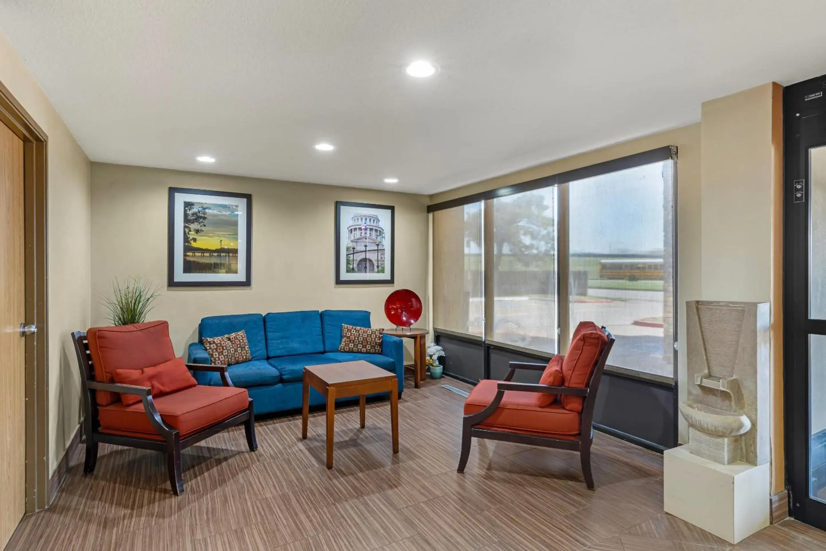 Lobby or reception in Comfort Inn Wichita Falls North Lobby or reception in Comfort Inn Wichita Falls North