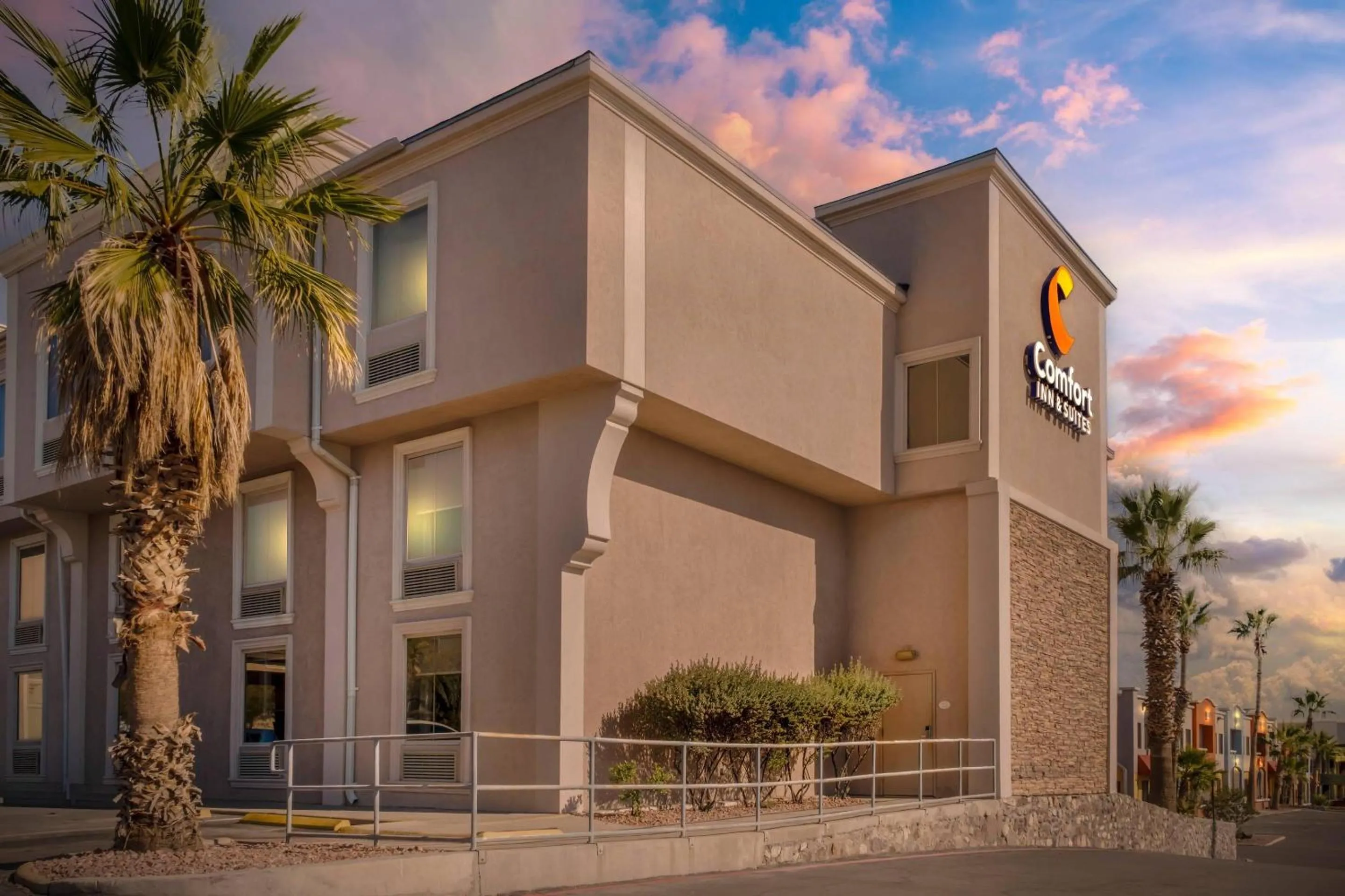 Property building in Comfort Inn & Suites El Paso I-10 Airport Area