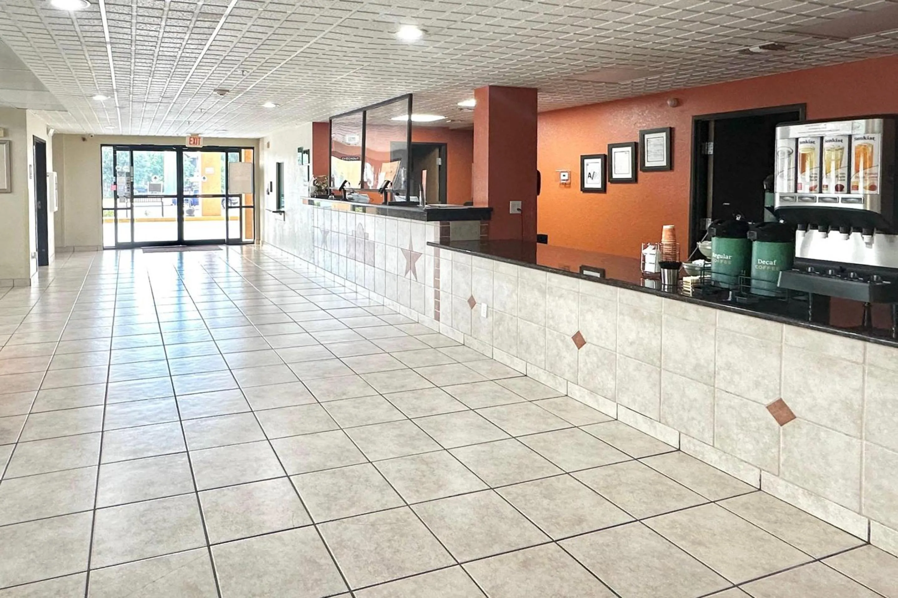Lobby or reception in Quality Suites San Antonio Brooks City Base