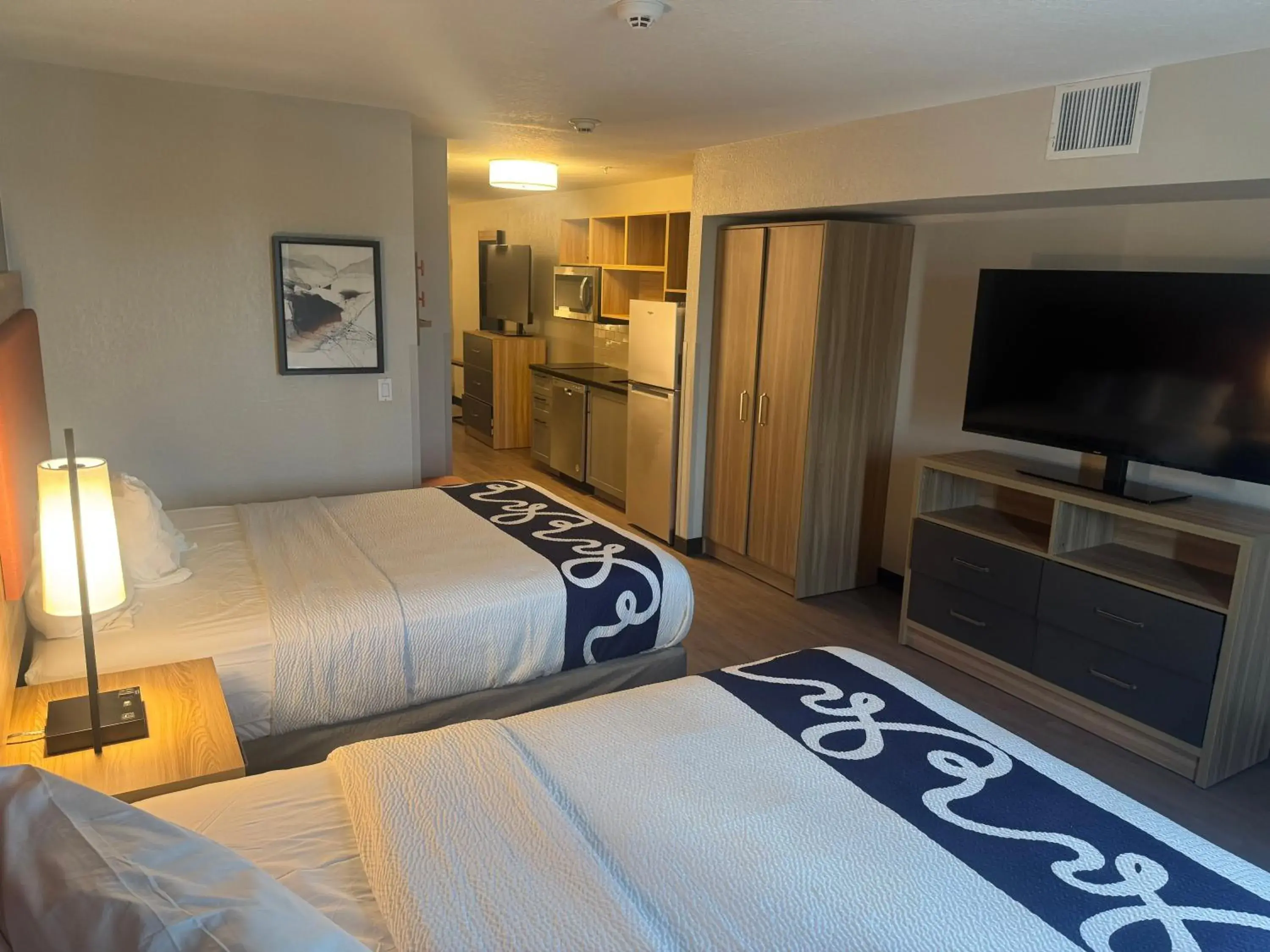 Bed in Pulse Pnt Stes at Fort Sam Hou Bed in Pulse Pnt Stes at Fort Sam Hou