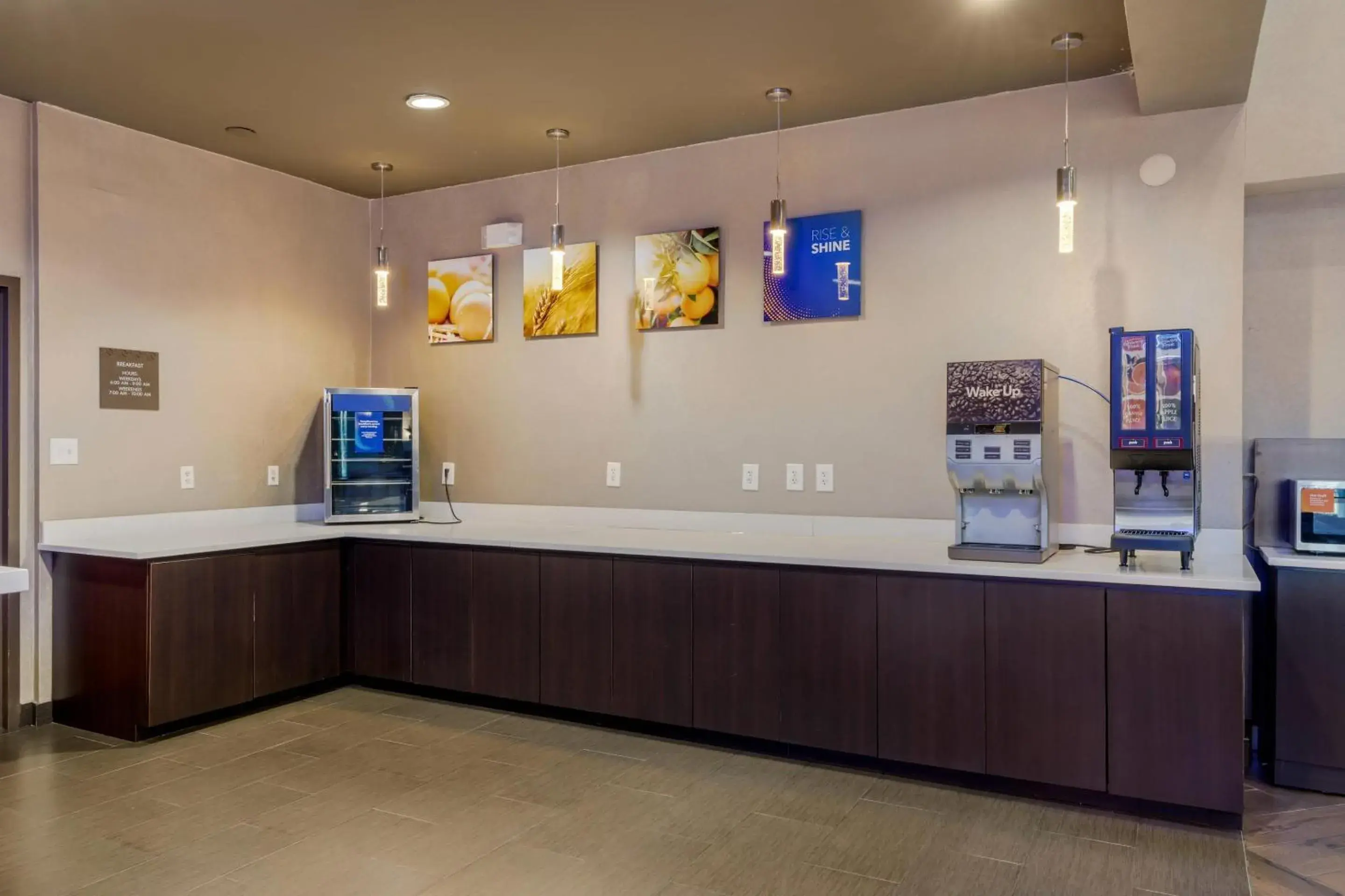 Breakfast in Comfort Suites Waco North - Near University Area Breakfast in Comfort Suites Waco North - Near University Area