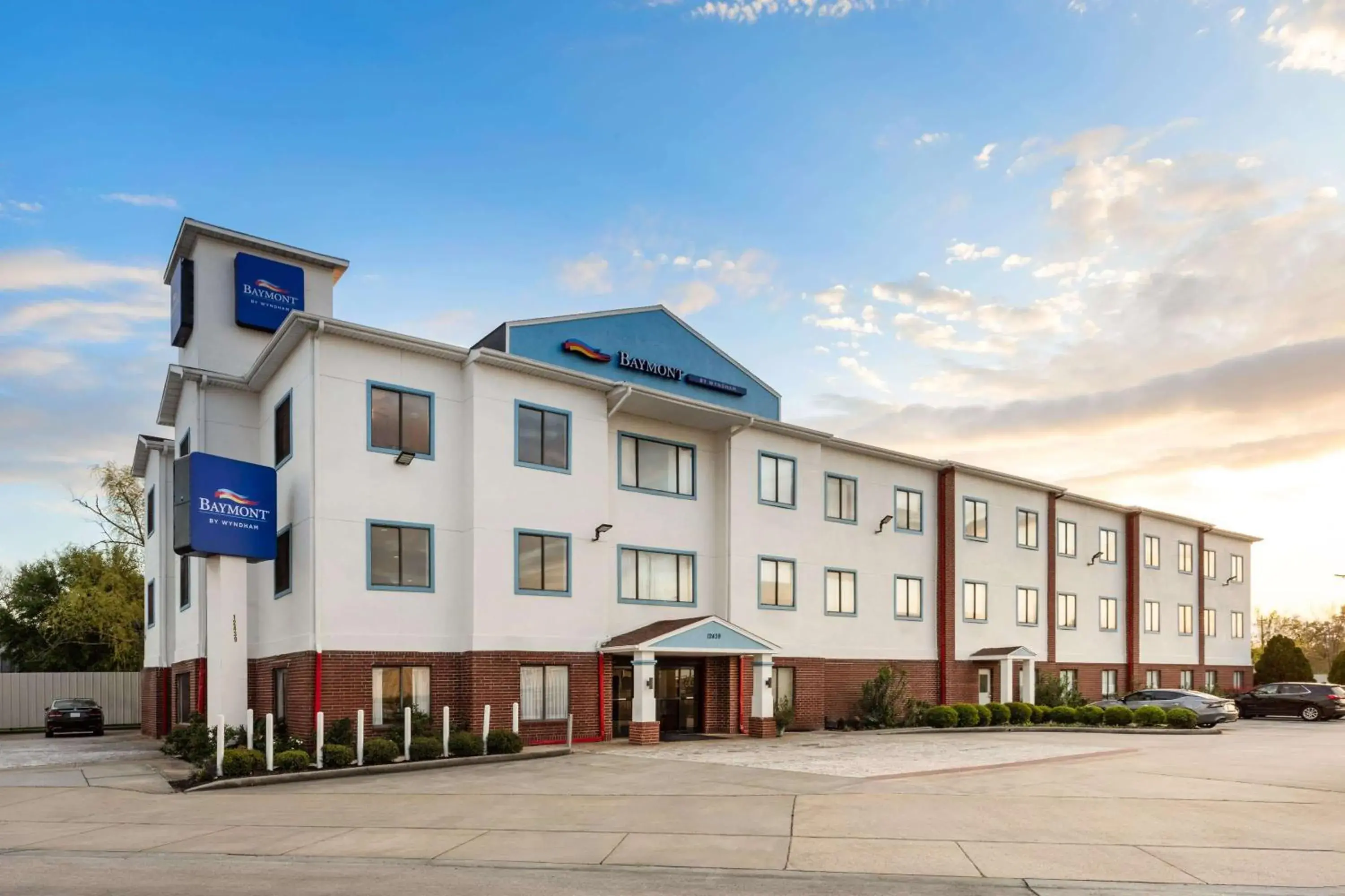 Property building in Baymont by Wyndham Houston Brookhollow Property building in Baymont by Wyndham Houston Brookhollow