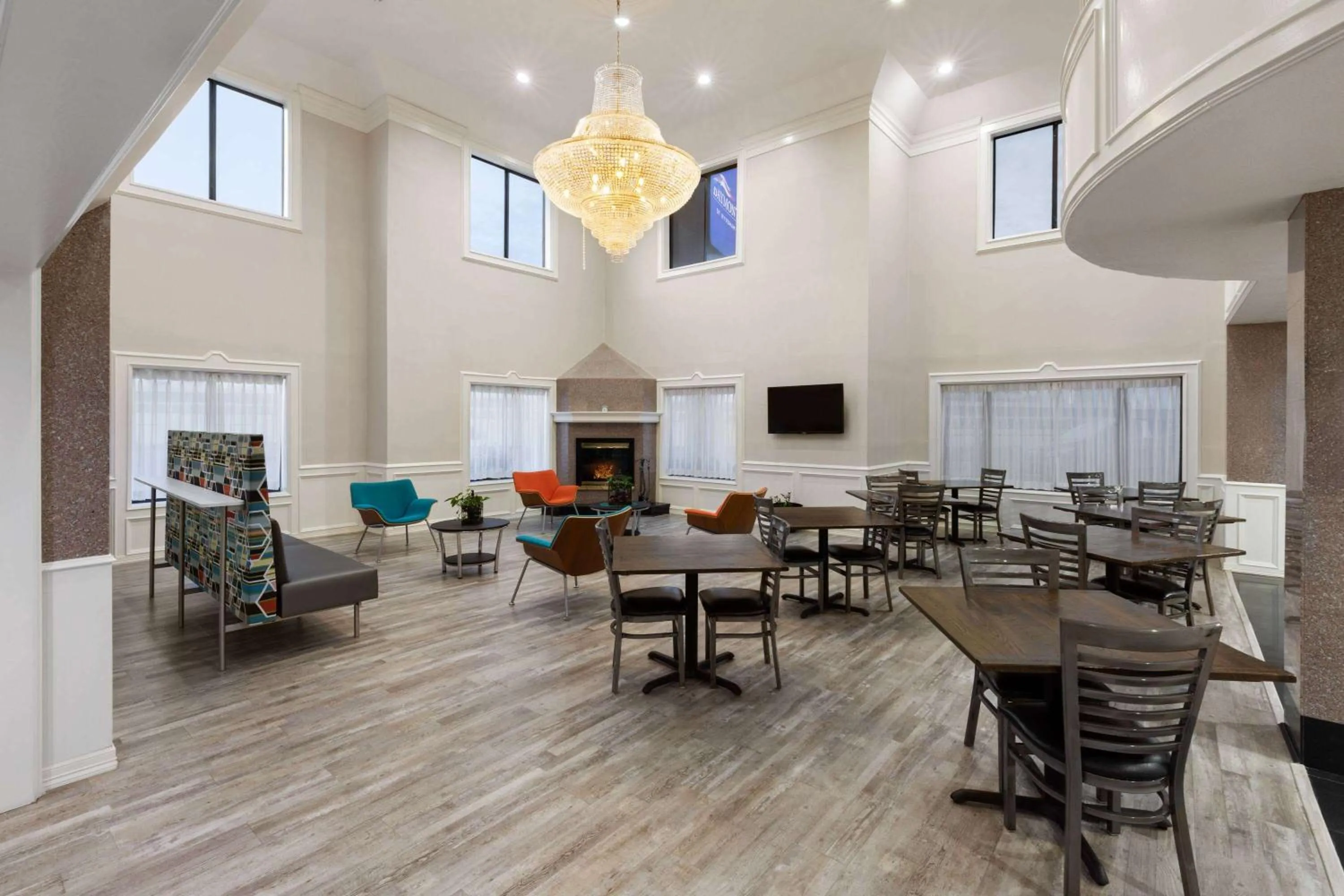 Lobby or reception in Baymont by Wyndham Houston Brookhollow