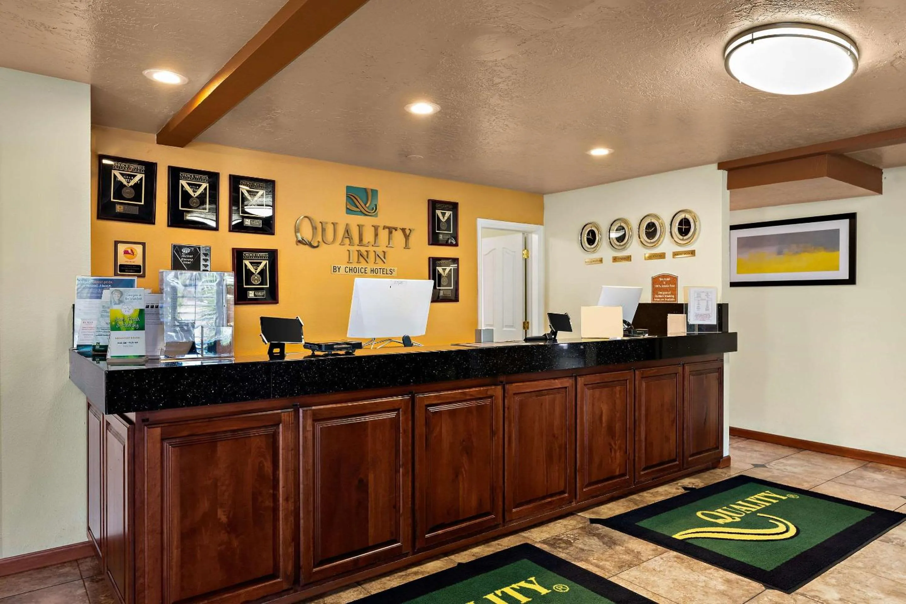 Lobby or reception in Quality Inn Saint George South Bluff