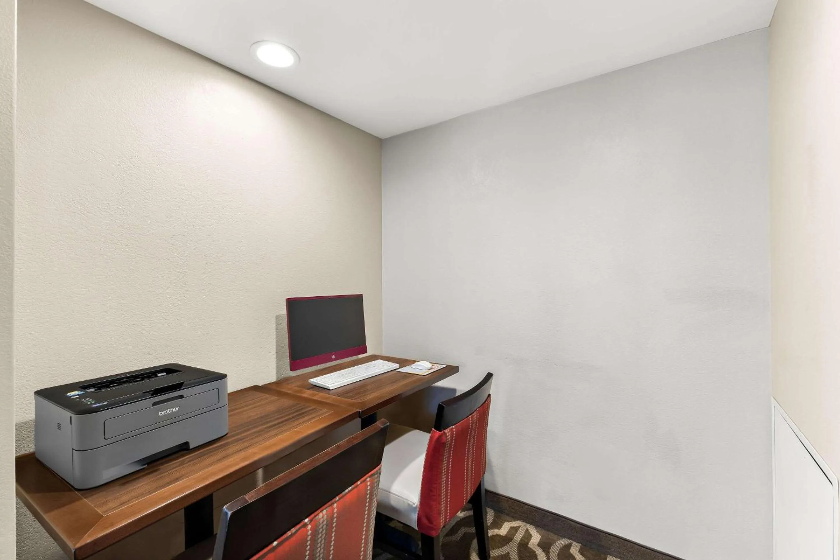 Business facilities in Comfort Inn Layton - Salt Lake City