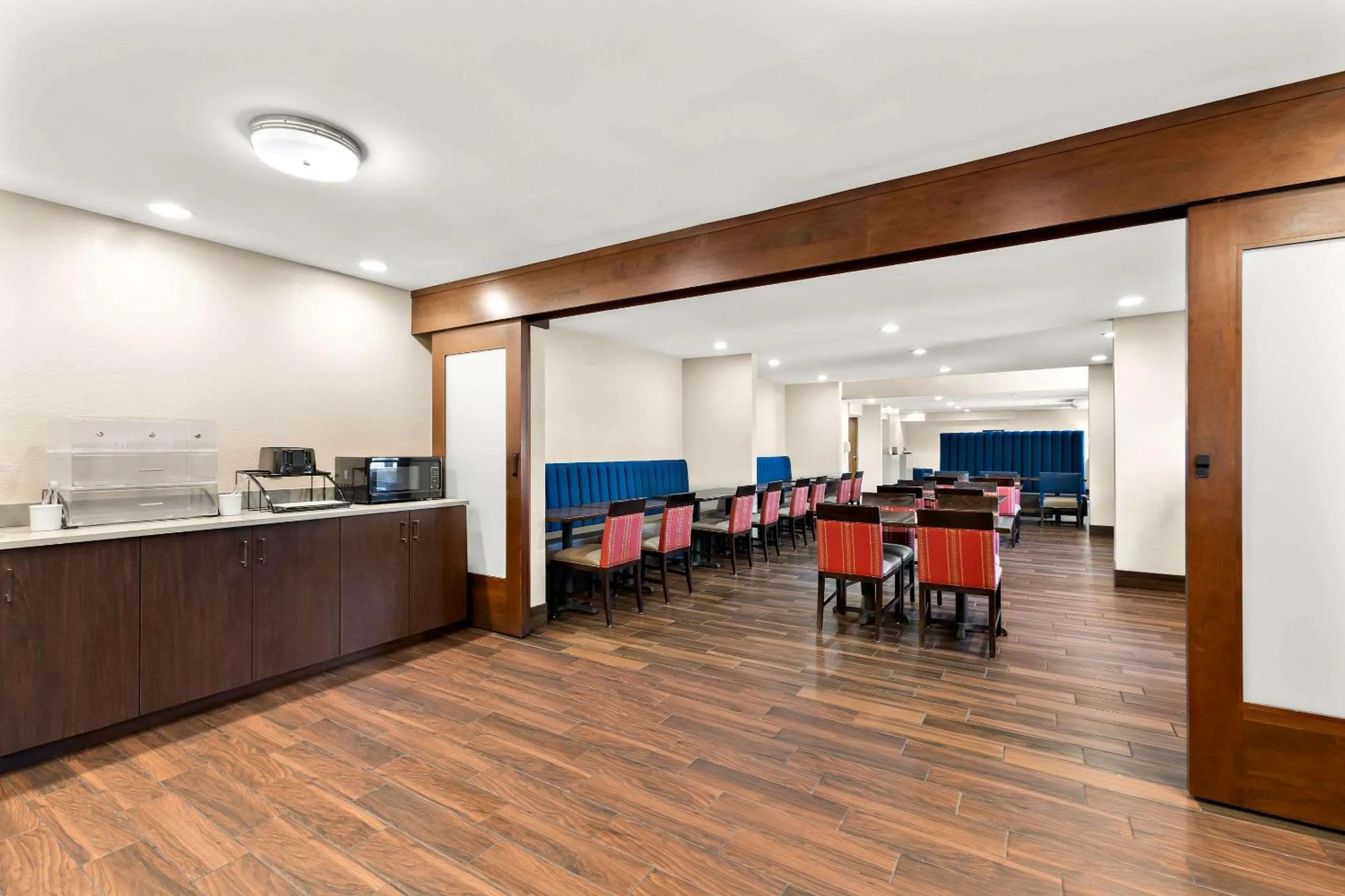 Breakfast in Comfort Inn Layton - Salt Lake City