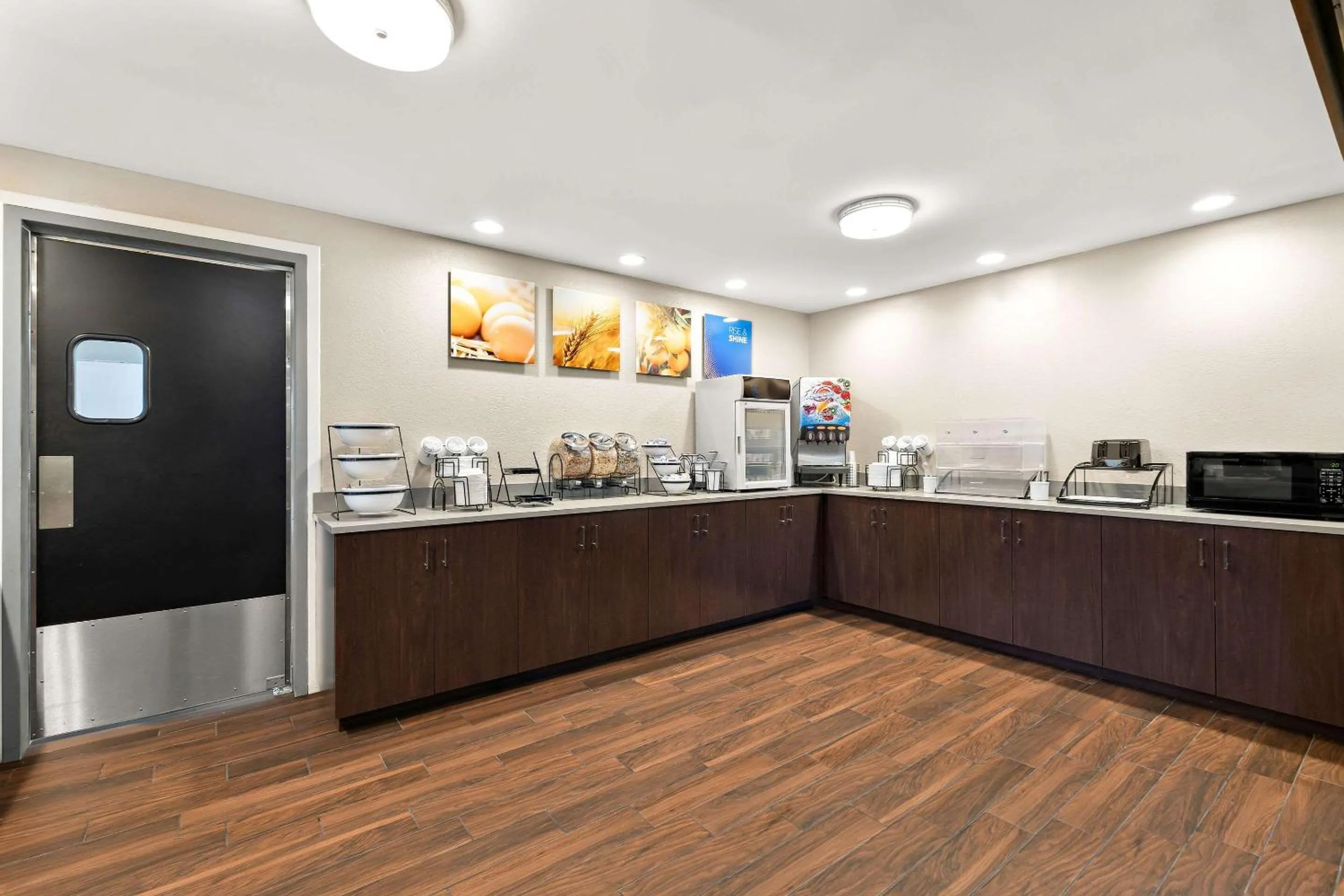 Breakfast in Comfort Inn Layton - Salt Lake City